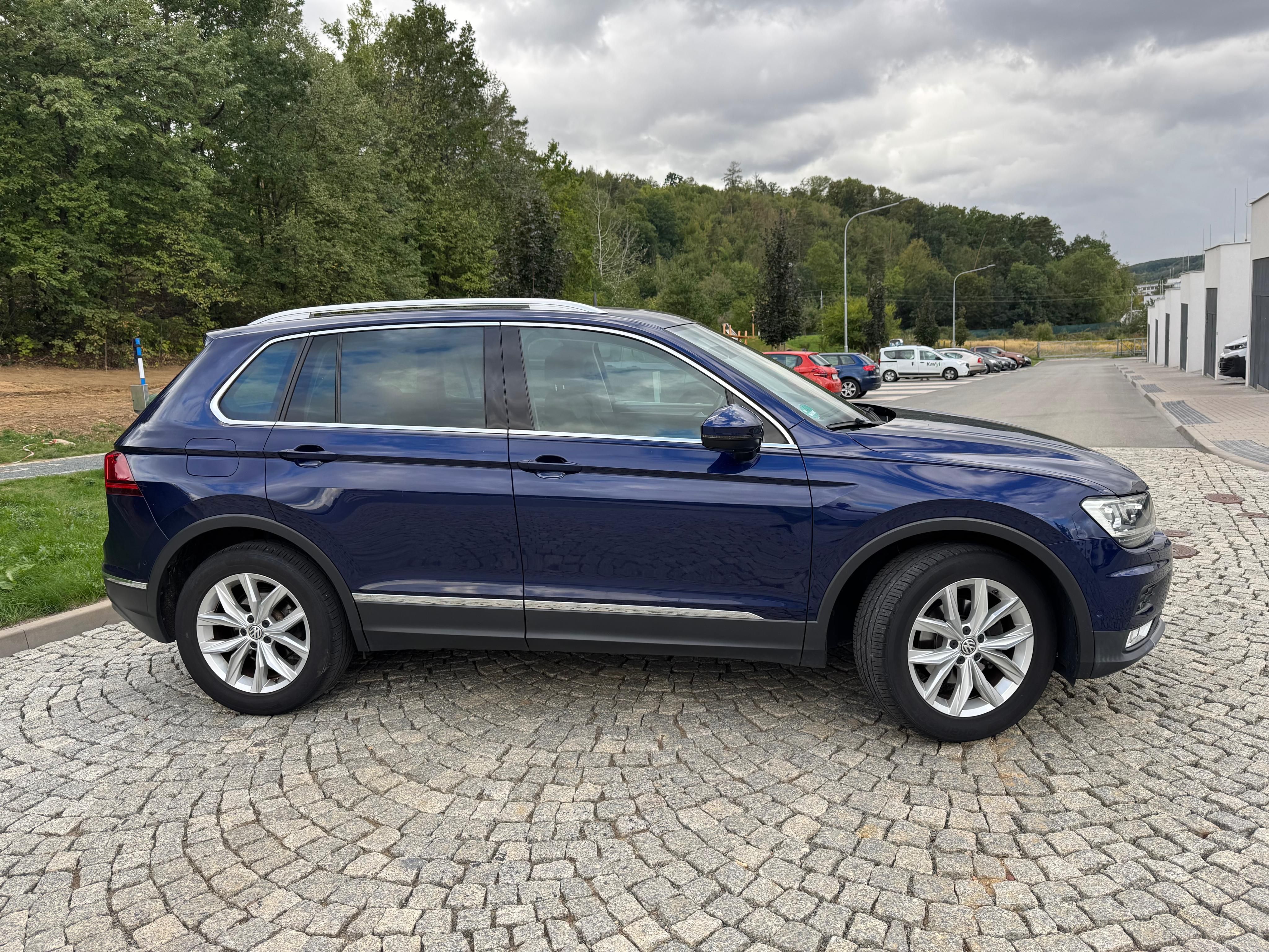 Volkswagen Tiguan, Higline,4M,Webasto,Pano,DSG - fotka 4
