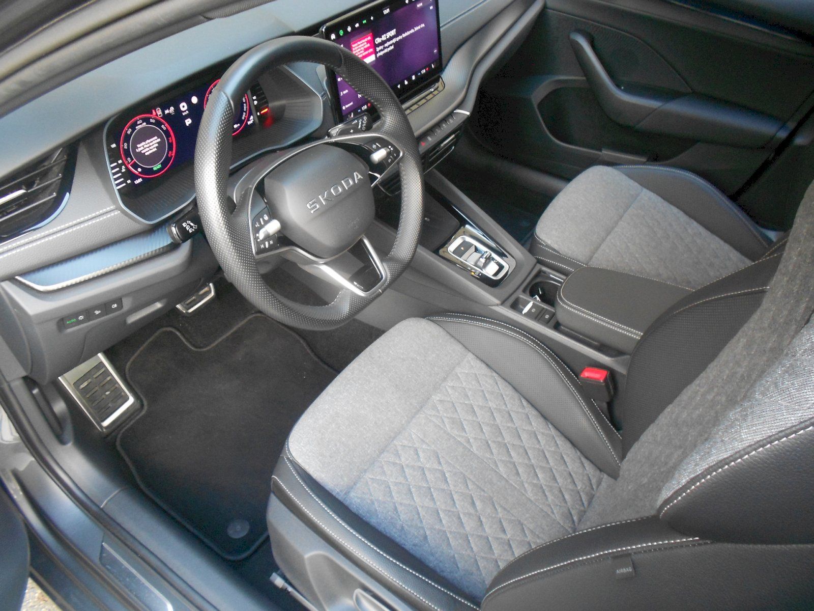 Škoda Octavia, Combi IV 1.5 TSI - 110 kW, Spo - fotka 5