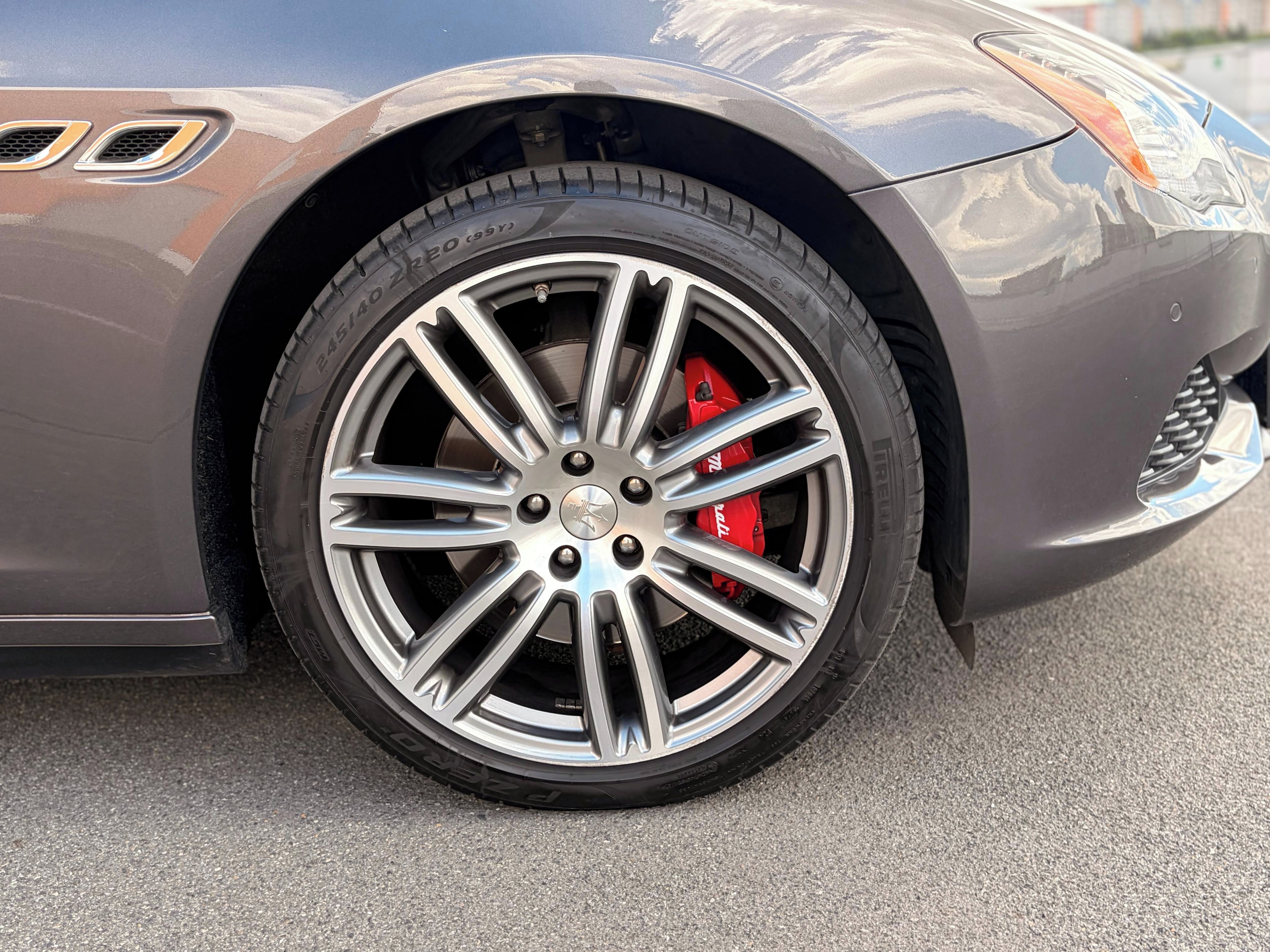 Maserati Quattroporte, 3.0 V6 S benzín 81xxx - fotka 6