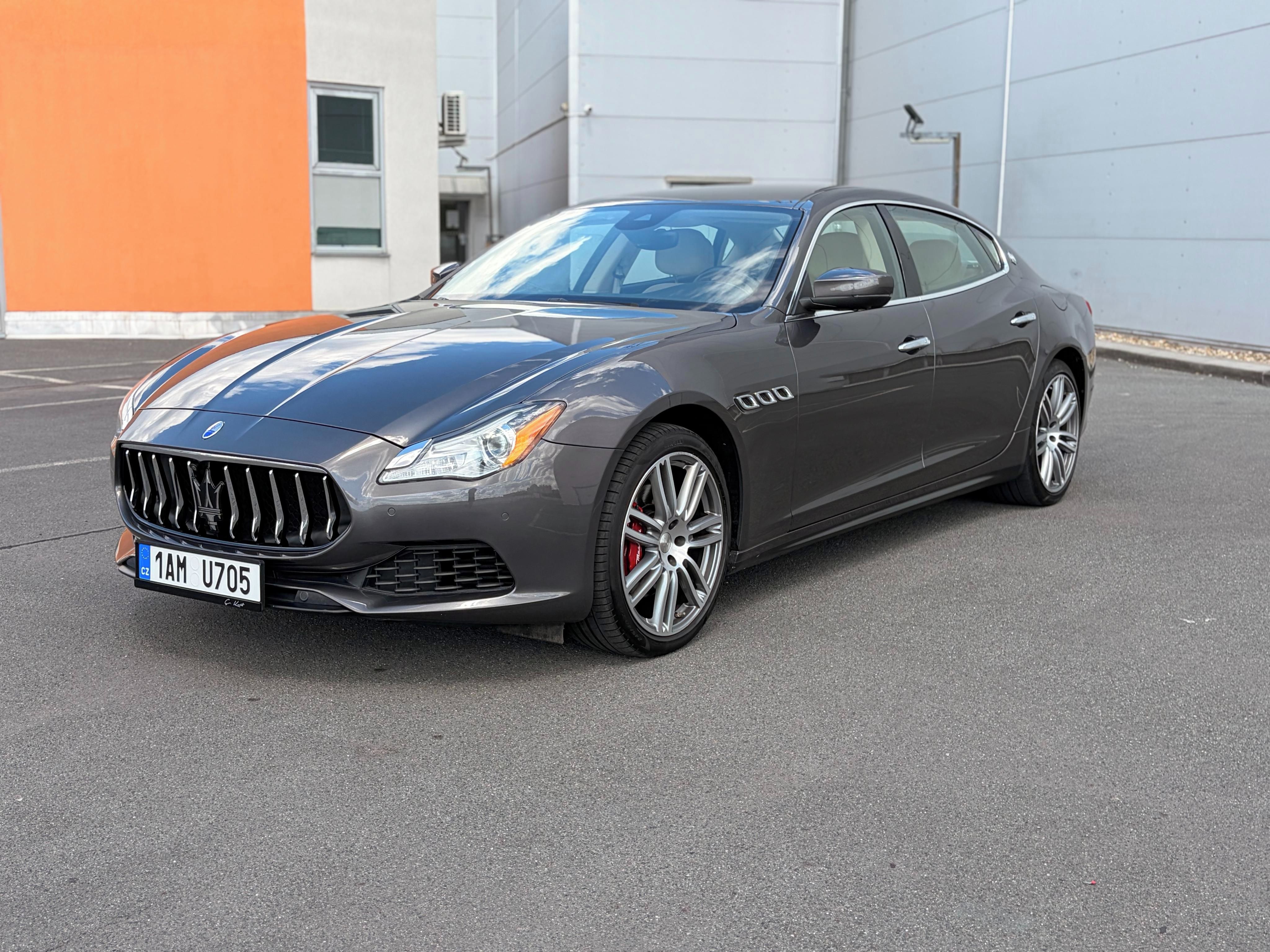 Maserati Quattroporte, 3.0 V6 S benzín 81xxx - fotka 4