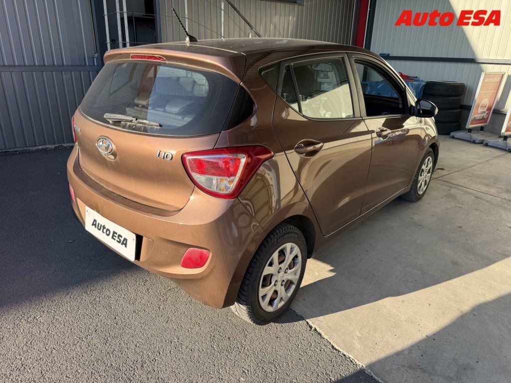Hyundai i10, 1.0i - fotka 2