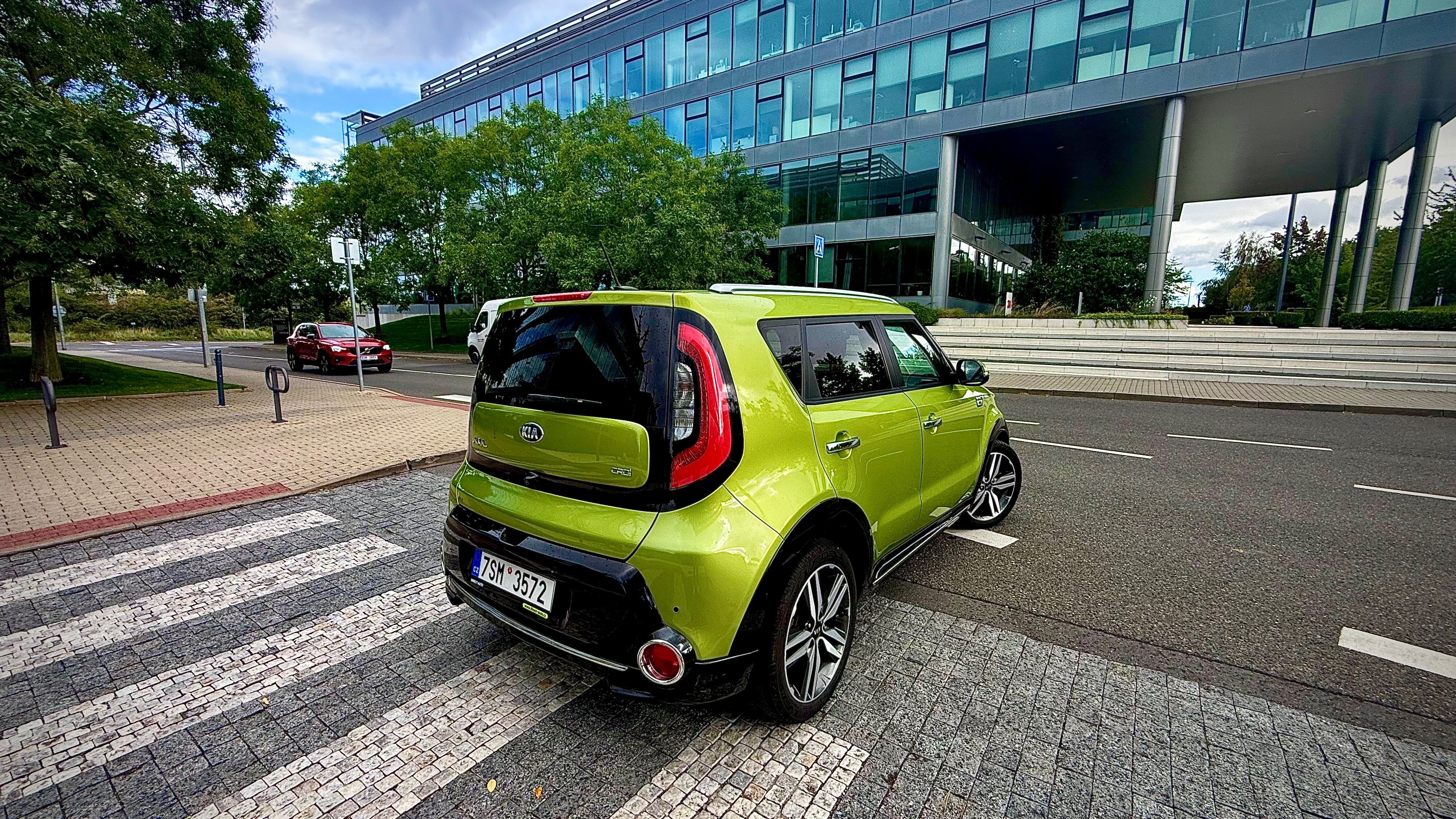 Kia Soul, 1.6naf 2015 AUTOMAT naj.145tkm - fotka 4