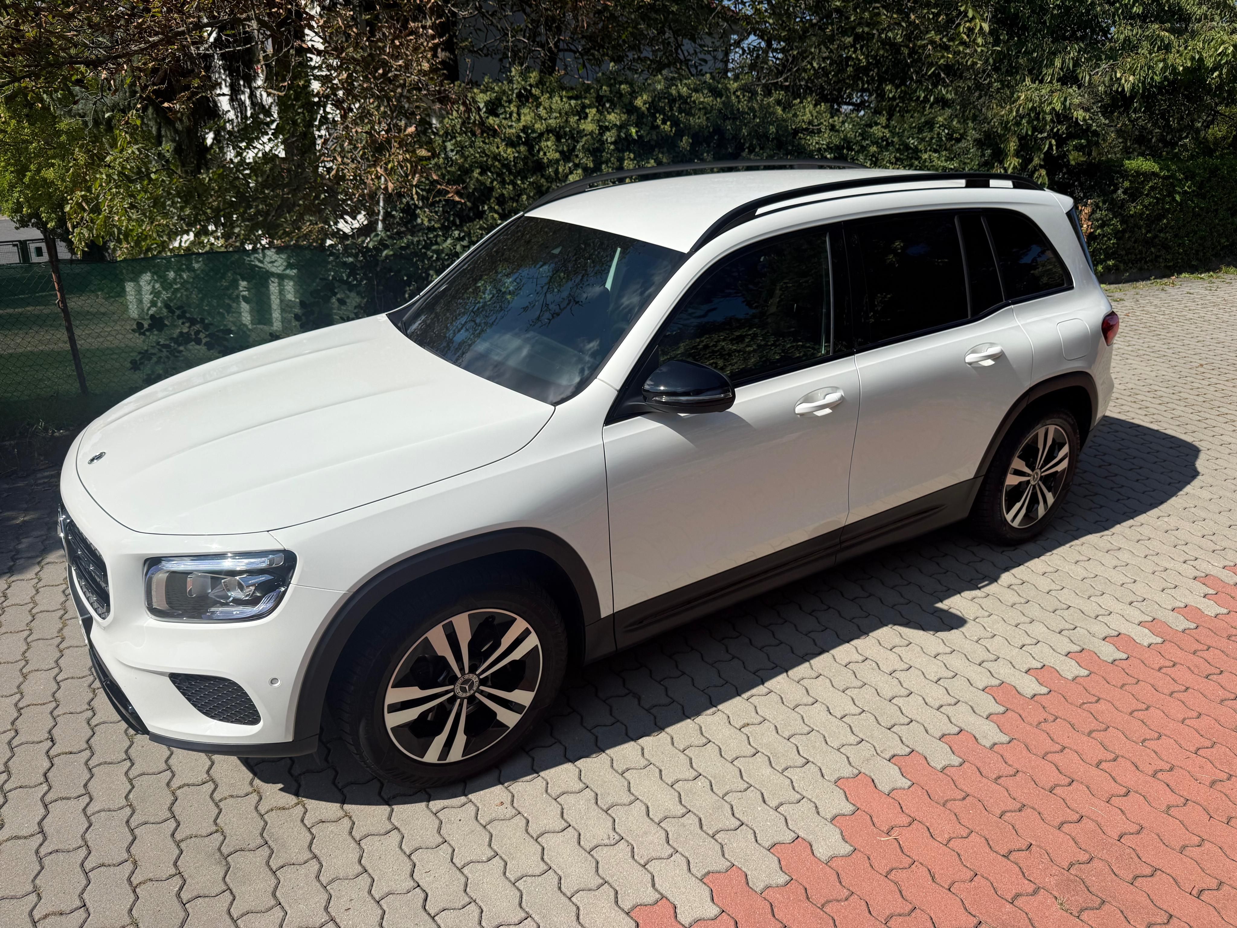 Mercedes-Benz GLB, 200 benzin,PROGRESSIVE,KRÁSNÝ - fotka 3