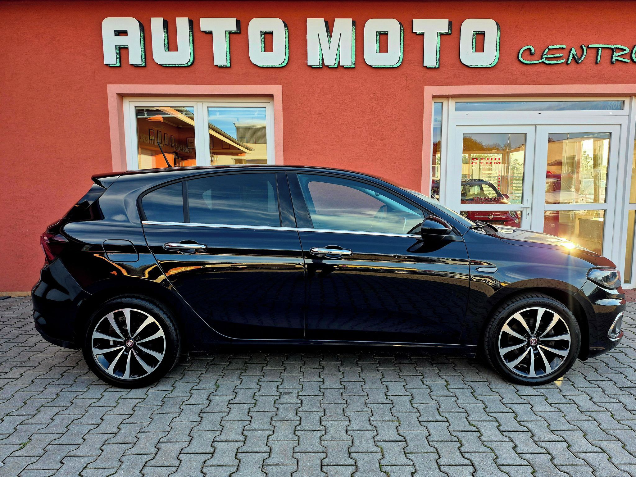 Fiat Tipo, 1.4 70kw Lounge - fotka 5