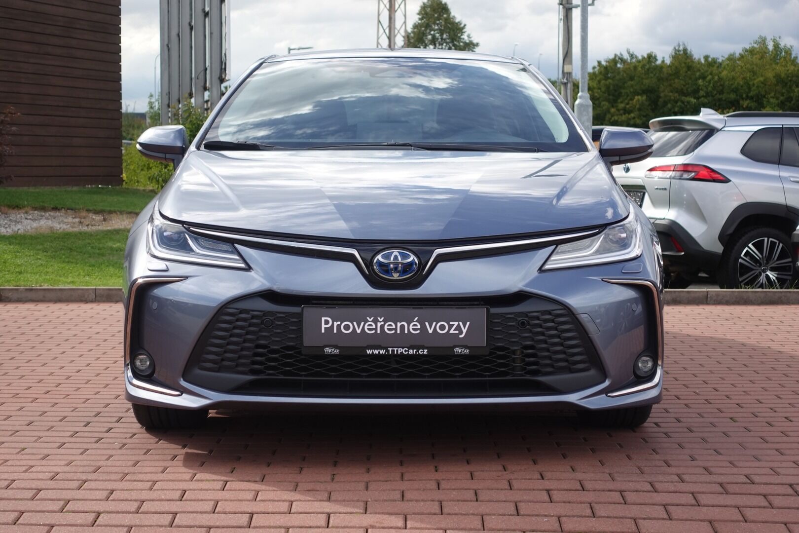 Toyota Corolla, 1,8HSD Style - fotka 2