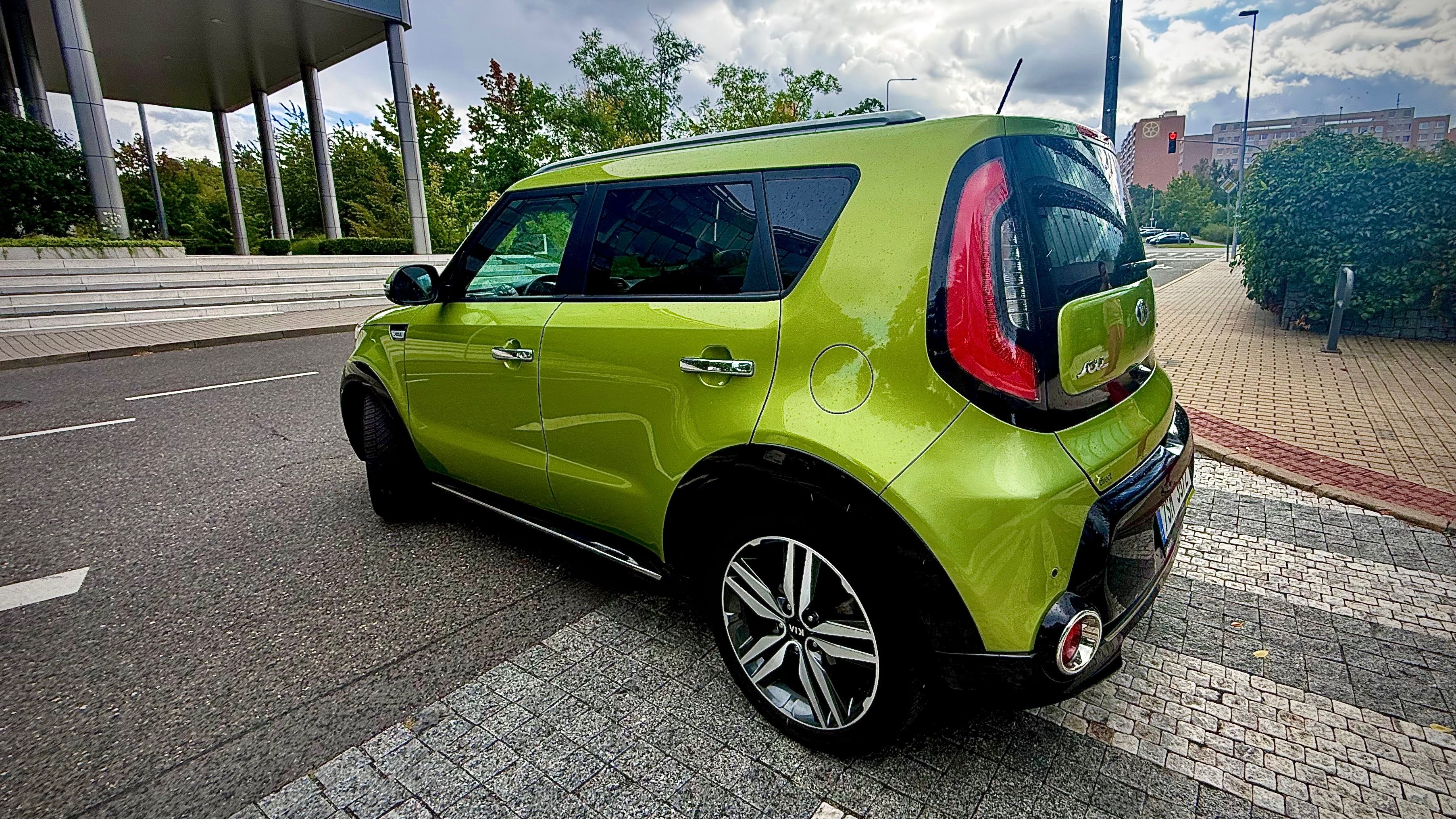 Kia Soul, 1.6naf 2015 AUTOMAT naj.145tkm - fotka 5