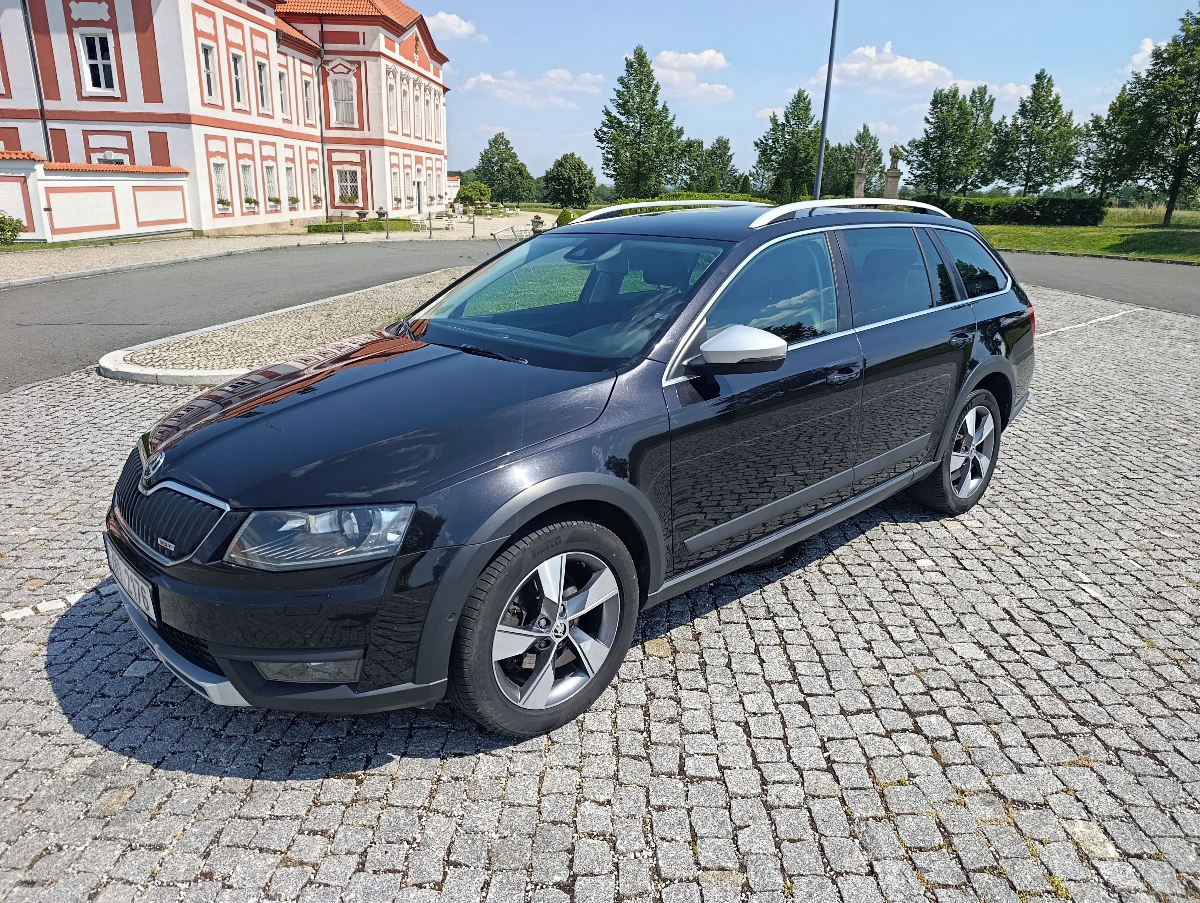 Škoda Octavia, Scout, DSG, 135 kW, 4X4