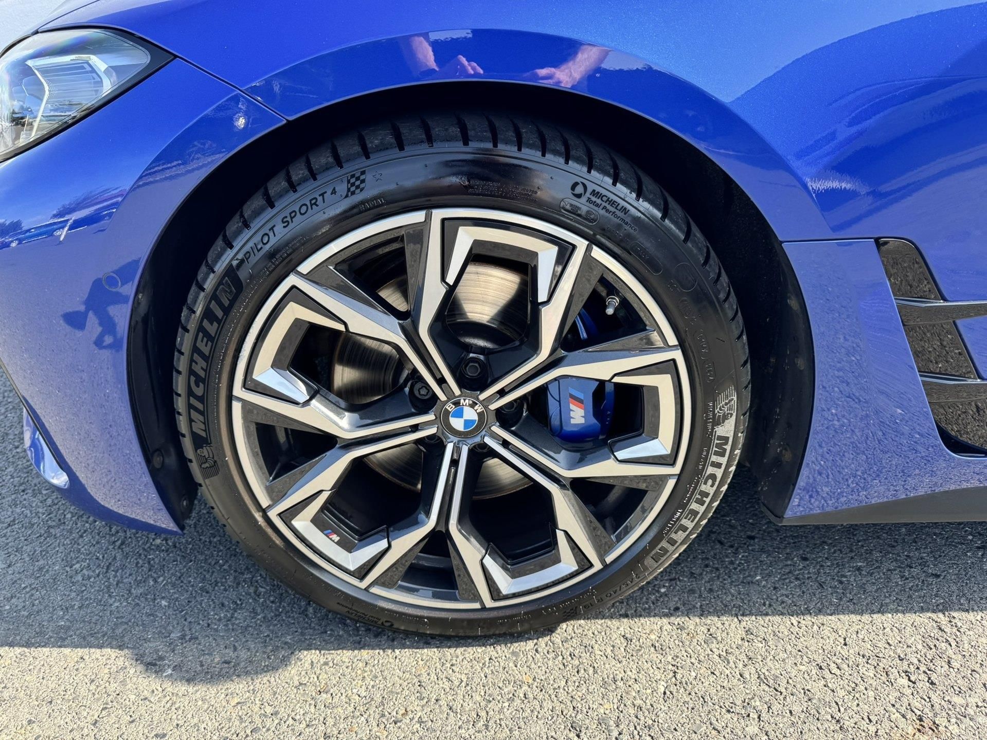 BMW Řada 4, M440i xDrive Gran Coupe - fotka 4