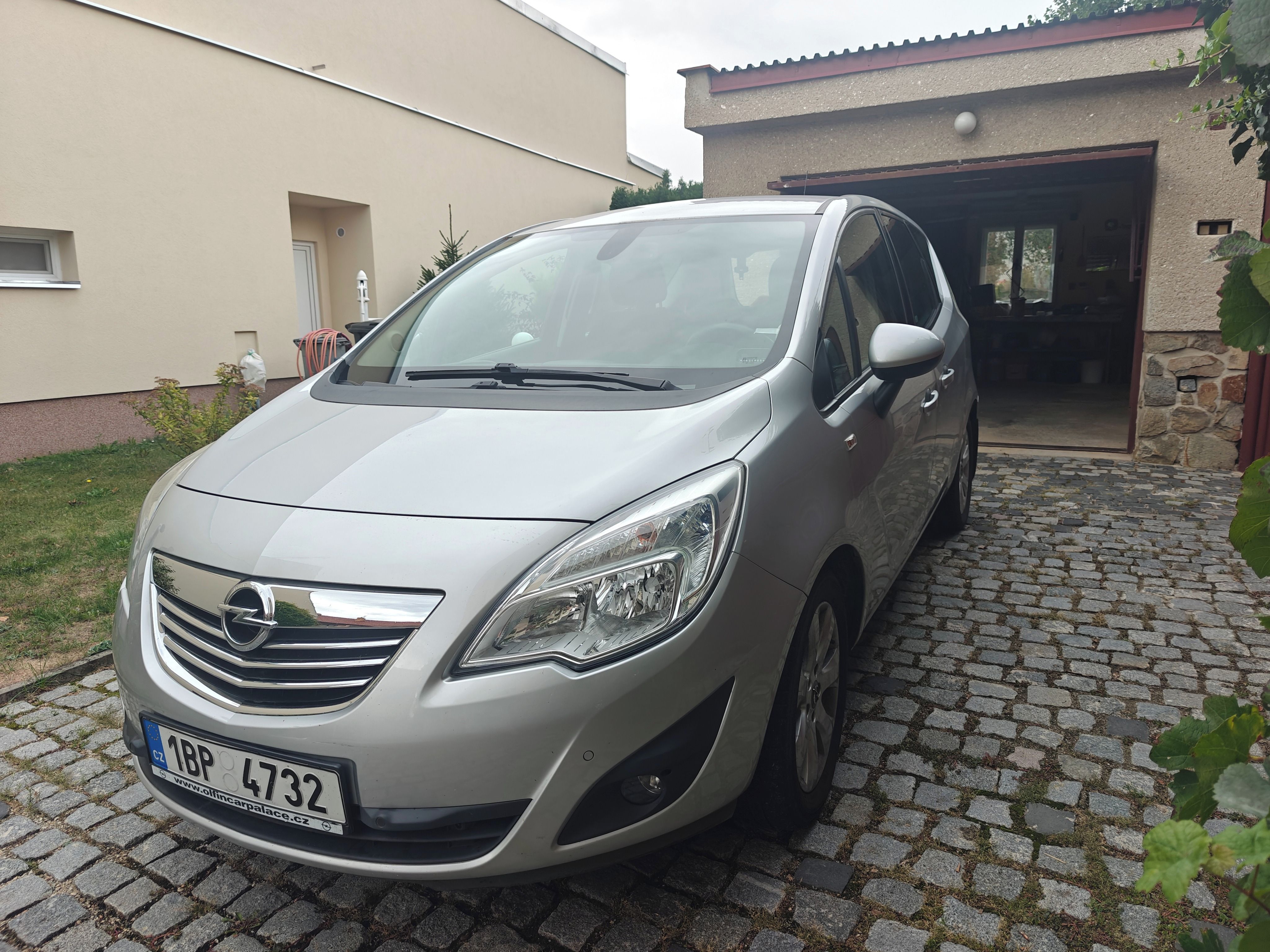 Opel Meriva, Opel Meriva, 1.4 T, pěkný stav - fotka 2