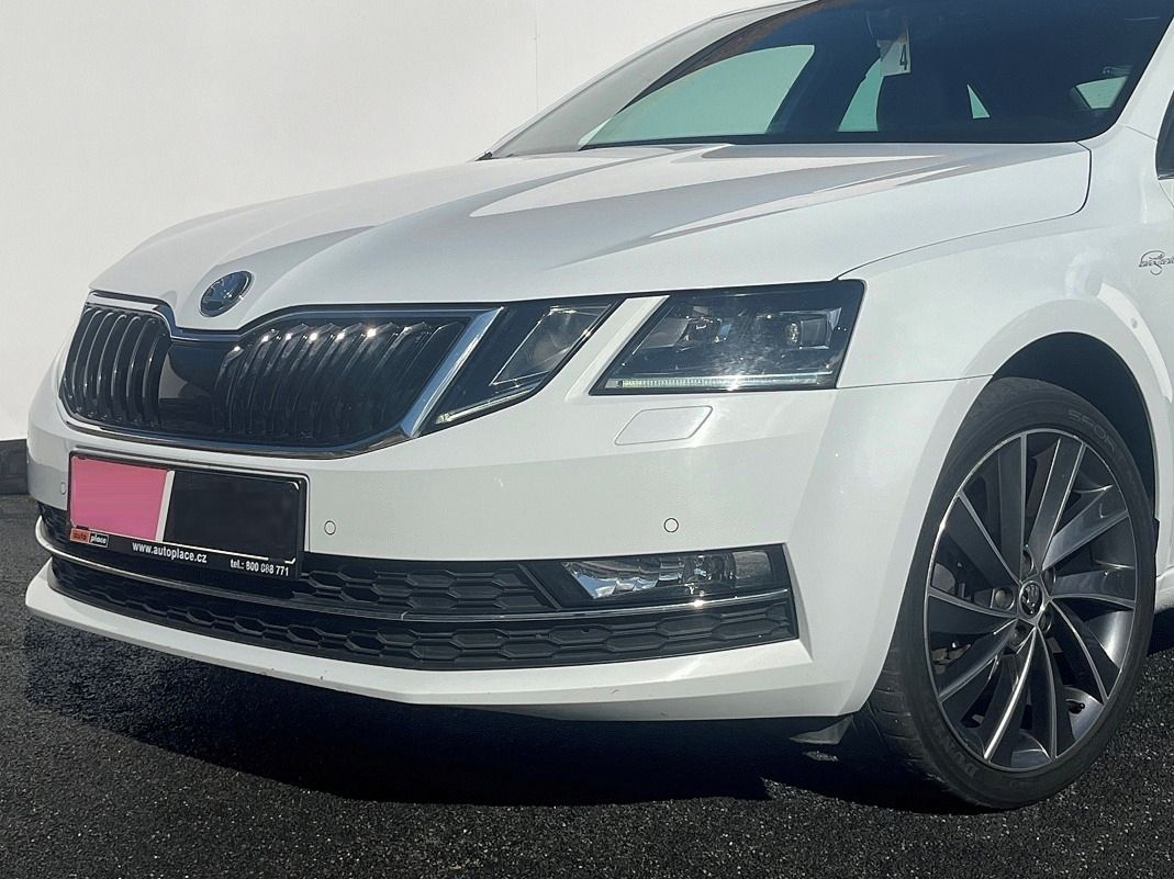 Škoda Octavia, 2.0TSI 4x4 DSG Laurin Klement - fotka 2
