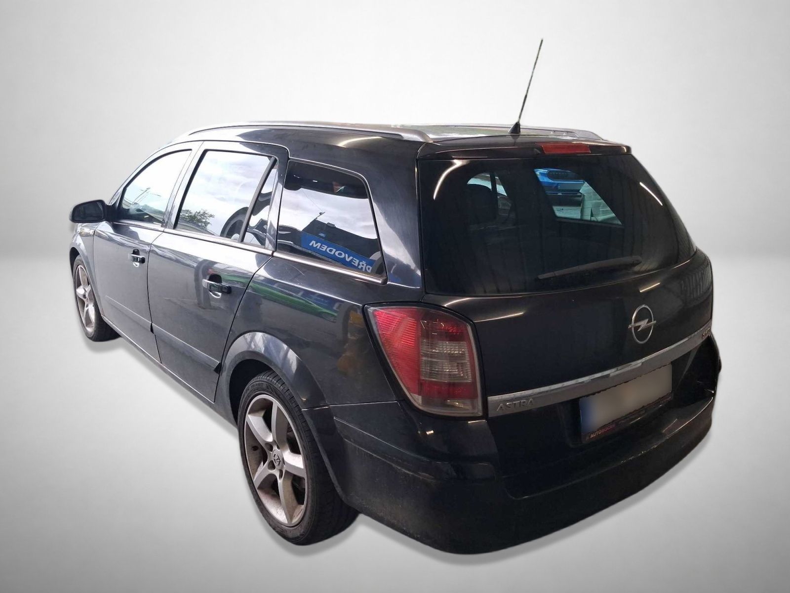 Opel Astra, 1.9 CDTI, Klima, polokůže - fotka 2