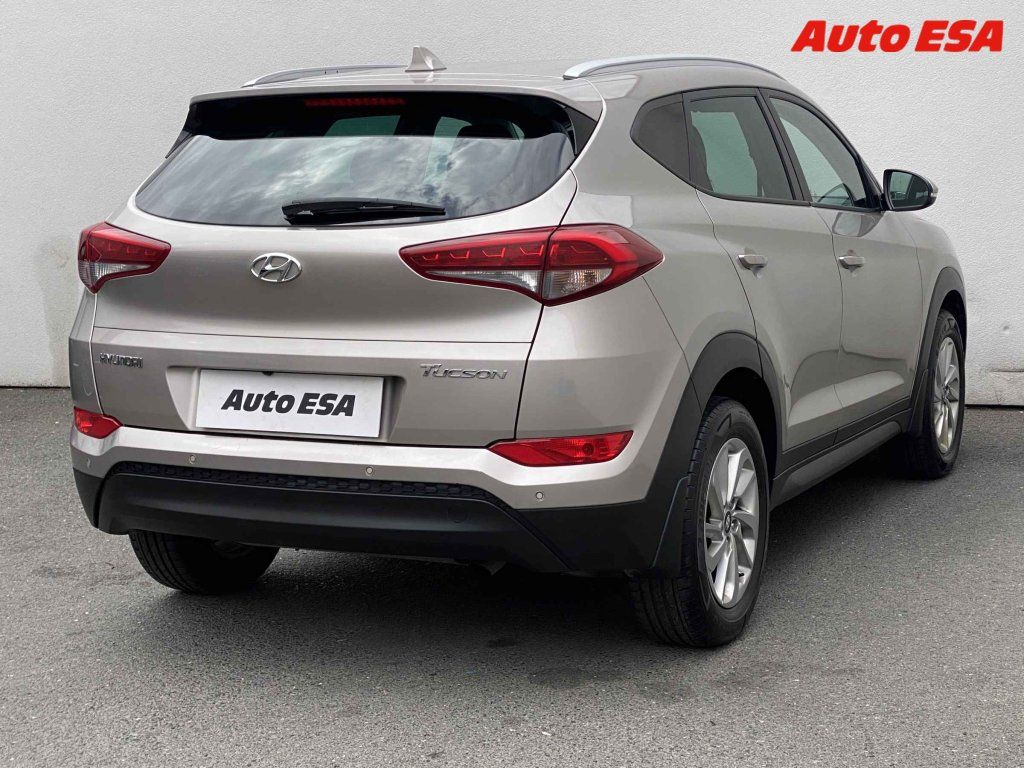 Hyundai Tucson, 1.7 CRDi,ČR,servis.kniha - fotka 4