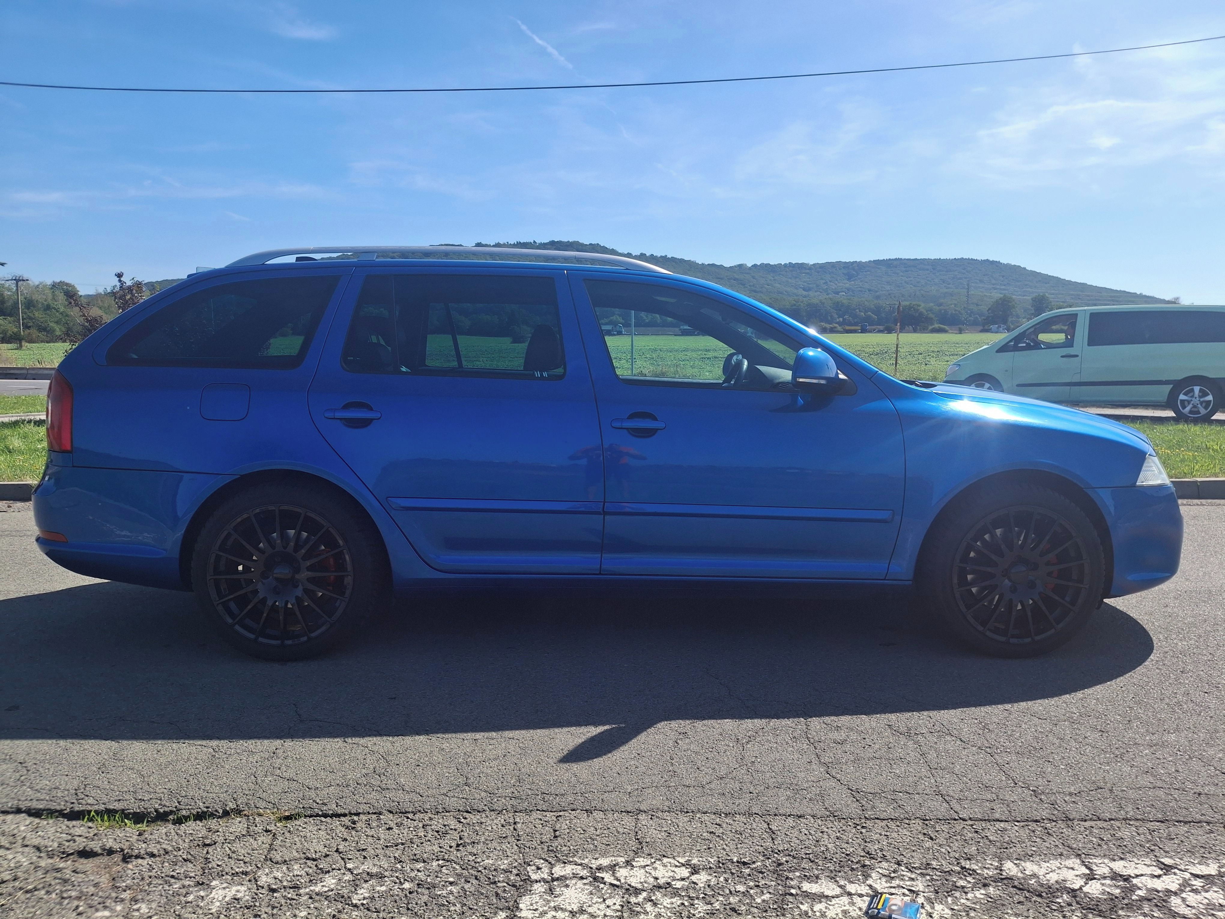 Škoda Octavia, RS 2,0 TSI 147 KW DIGIKLIMA - fotka 4