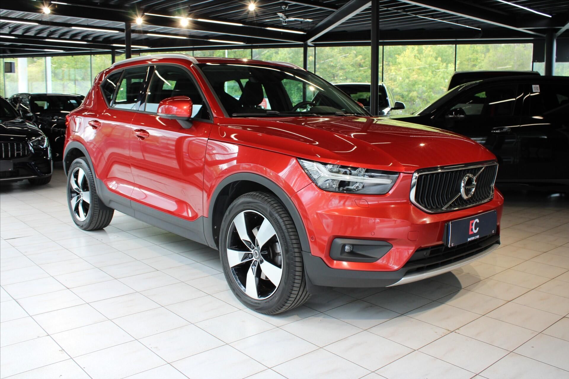 Volvo XC40, D4 AWD Momentum PilotAs/360°/P