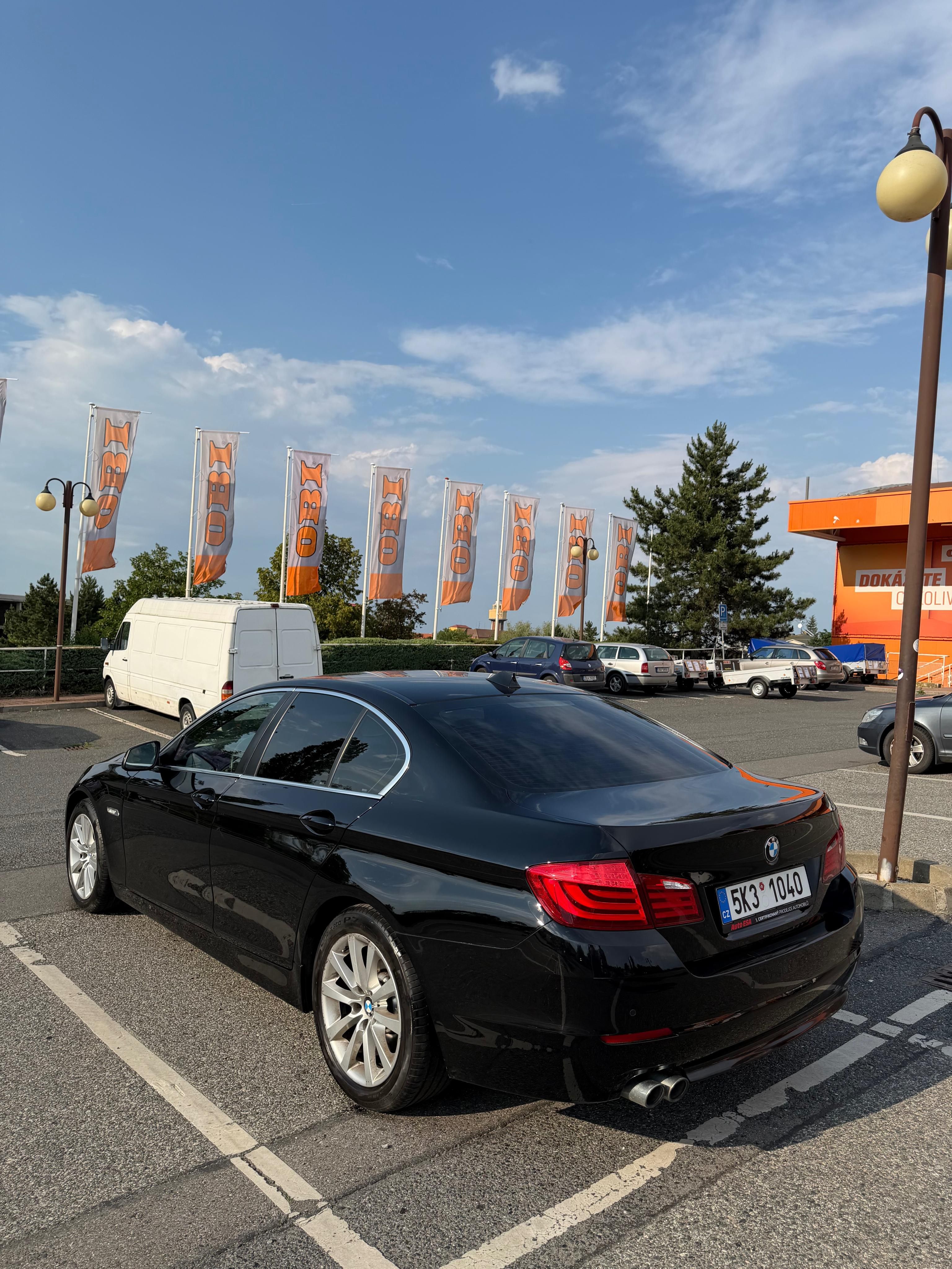 BMW Řada 5, BMW 530d - fotka 4