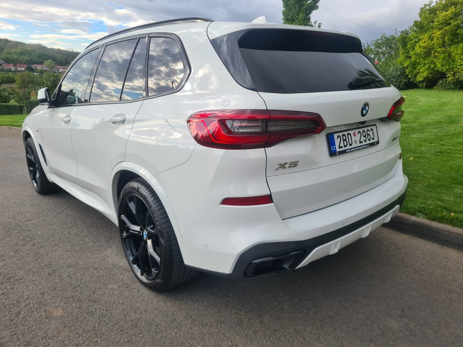 BMW X5, 4.0 i XDRIVE ČR - fotka 5