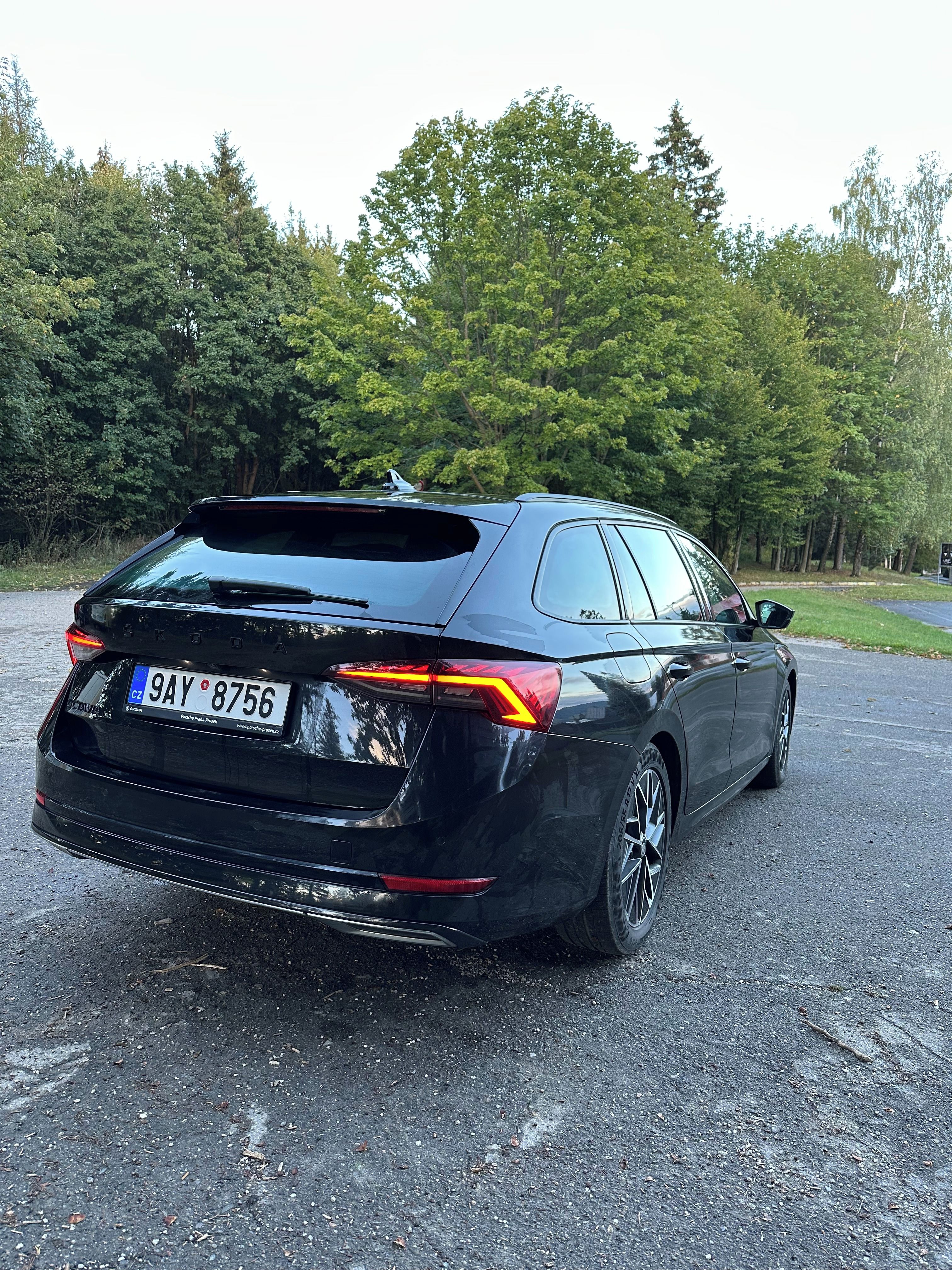Škoda Octavia, Sportline 2TDI 110 kW - fotka 3