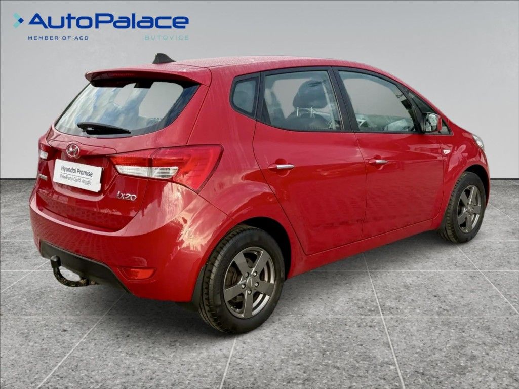 Hyundai ix20, 1,4   Trikolor - fotka 4