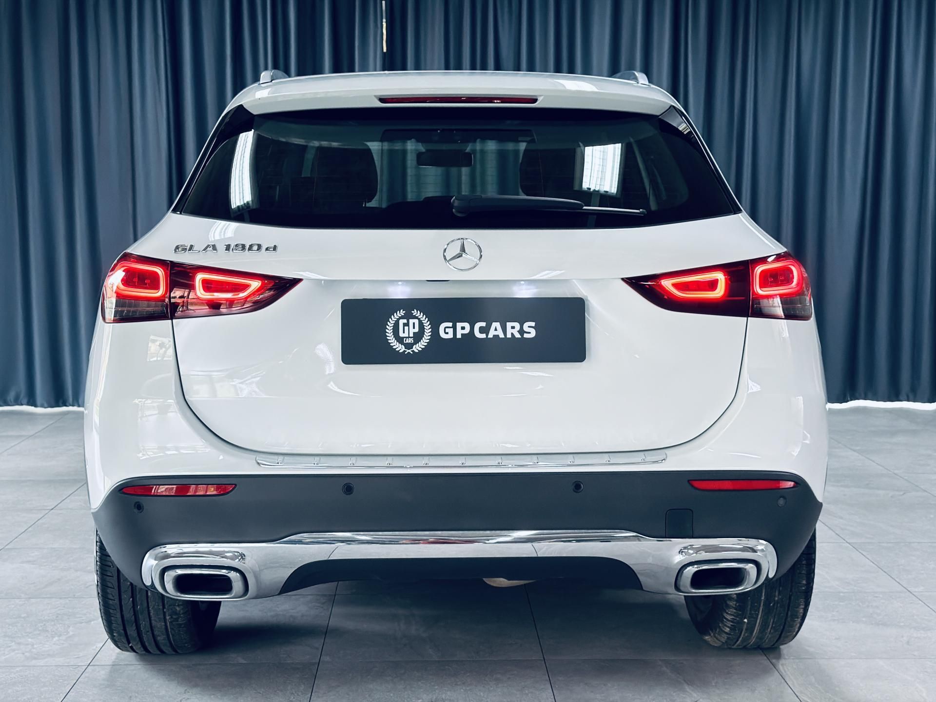 Mercedes-Benz GLA, 180d*CZ*DPH*LED* - fotka 5
