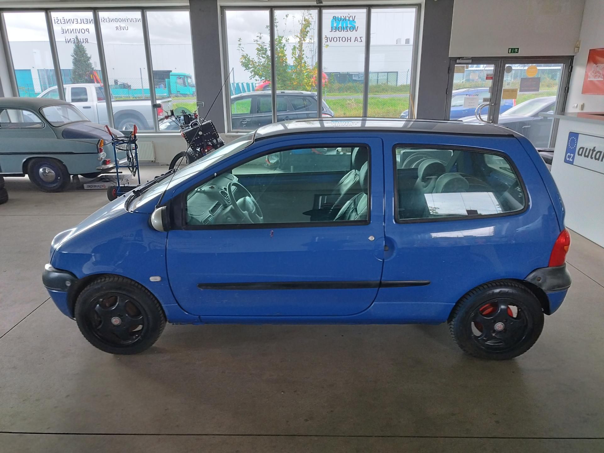 Renault Twingo, 1,2i 43KW automat super cena - fotka 5