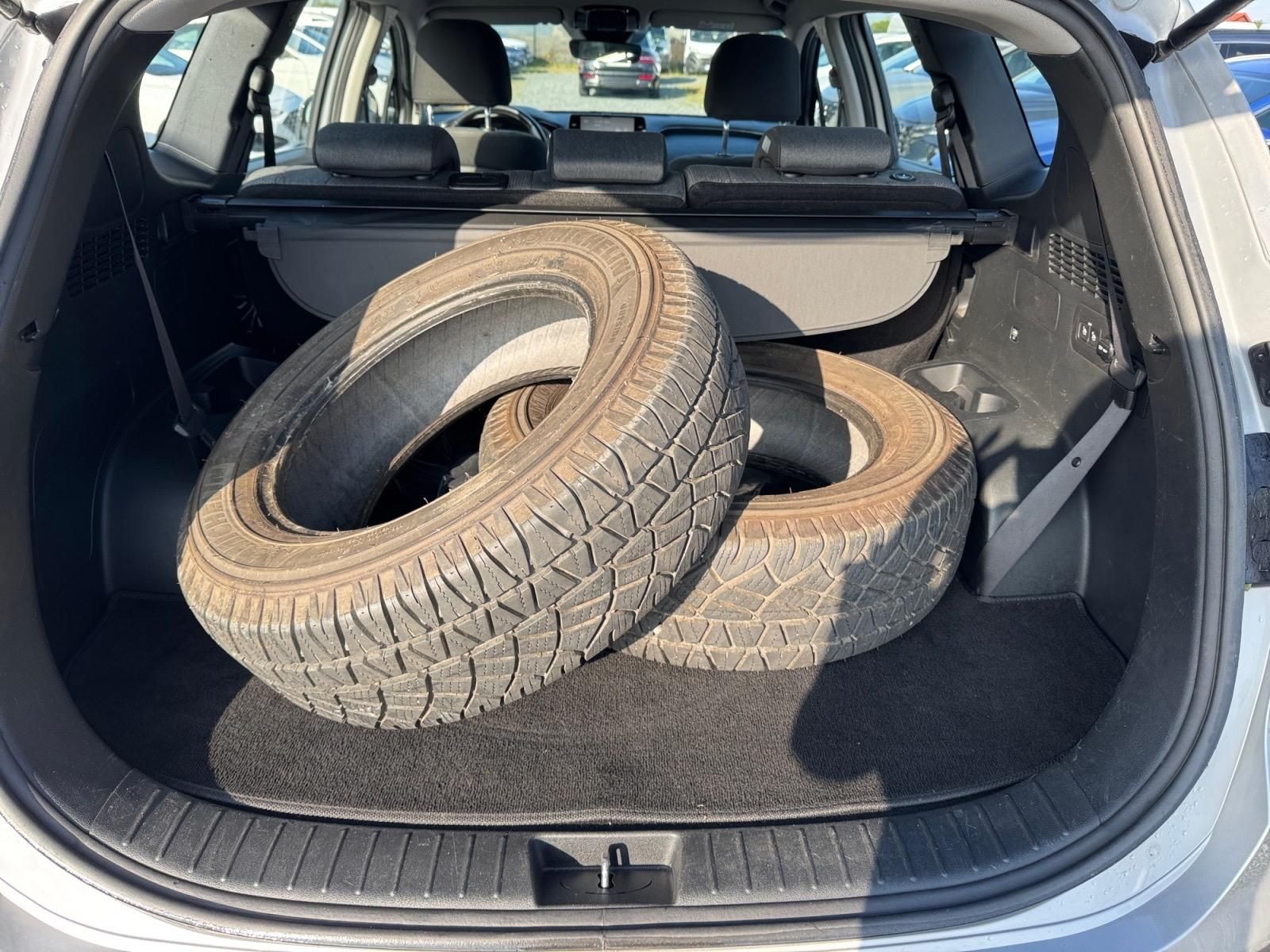 Hyundai Santa Fe, COMFORT 2.2CRDi 148kW CZ DPH - fotka 6