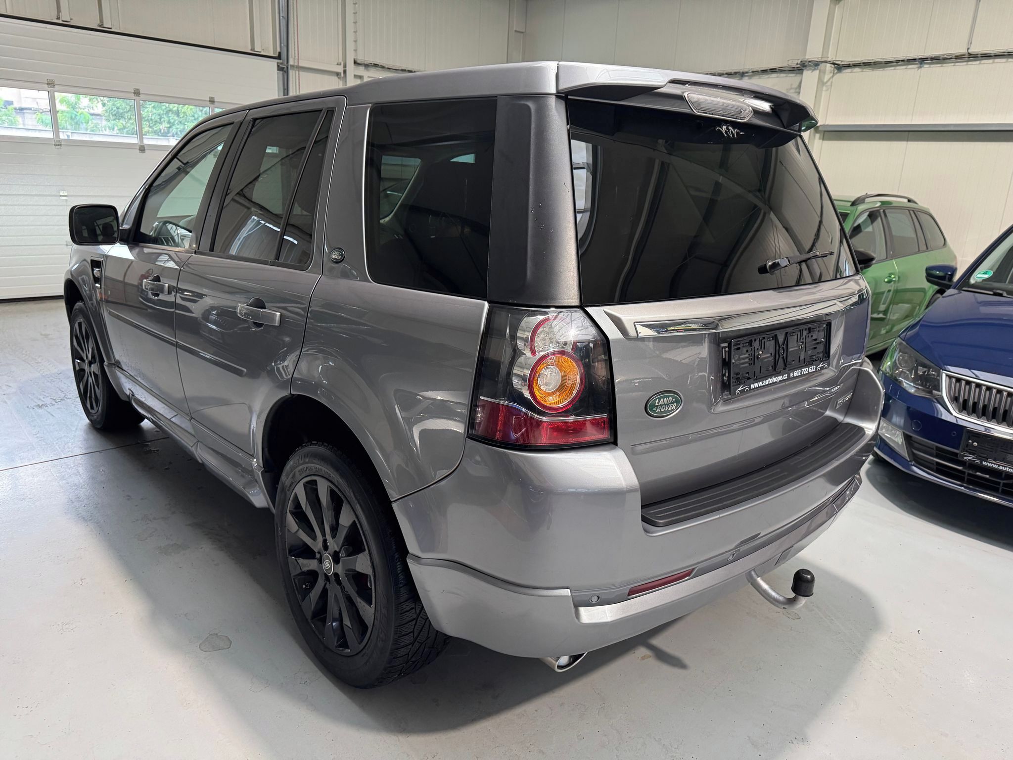 Land Rover Freelander, 2.2 TD4 4x4 HSE LUXORY - fotka 4