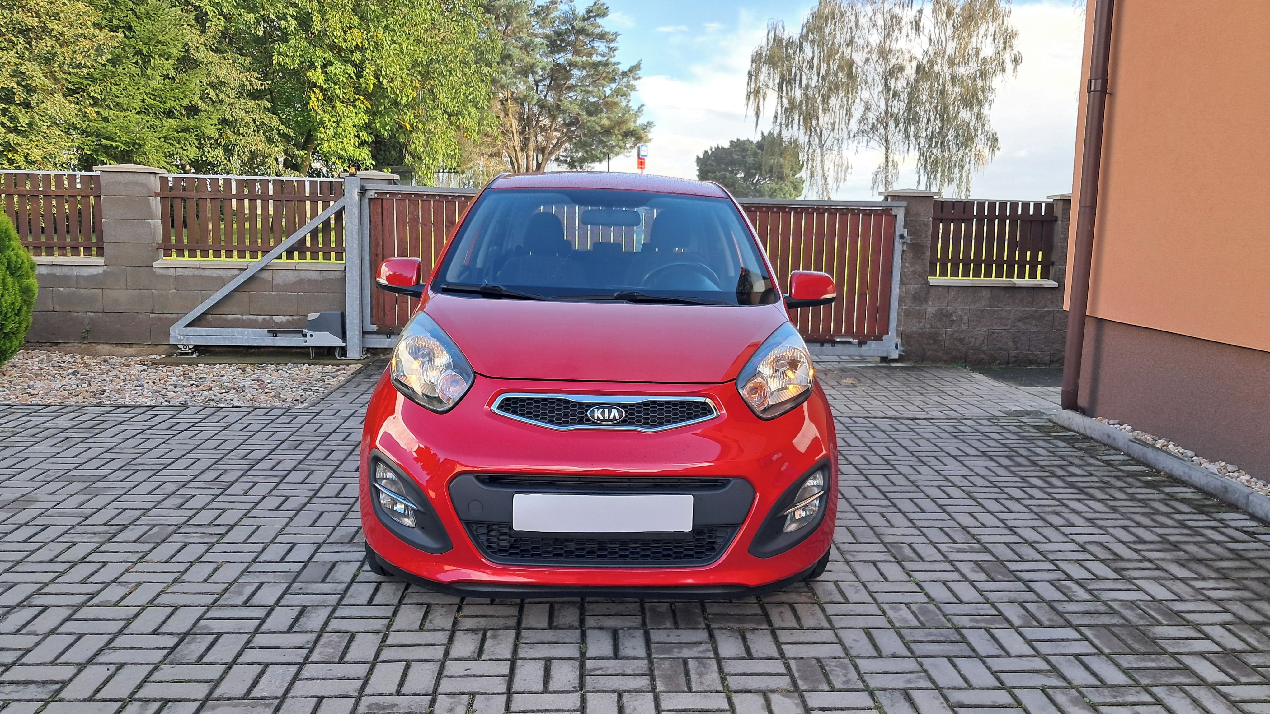 Kia Picanto, 1.2i / AUTOMAT / najeto 80 000 - fotka 3