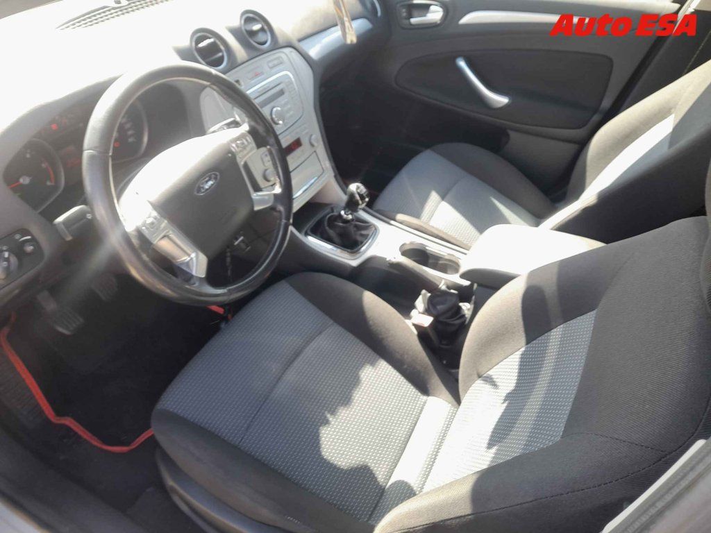 Ford Mondeo, 1.8 TDCi - fotka 3