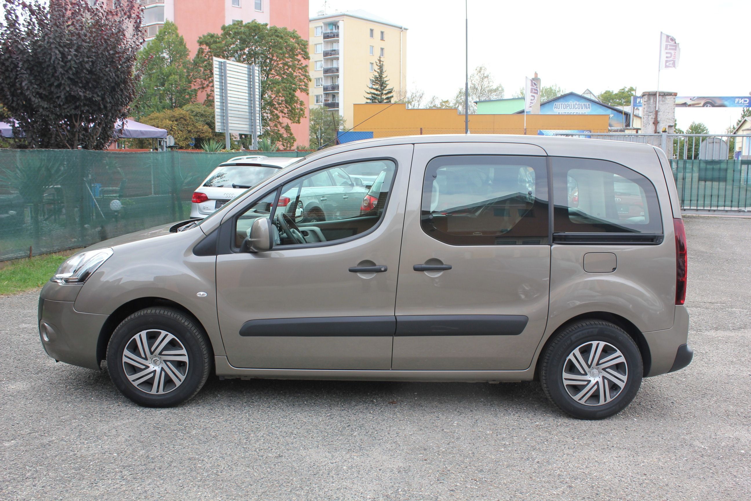 Citroën Berlingo, 1.6 16v, Multispace, servis - fotka 4