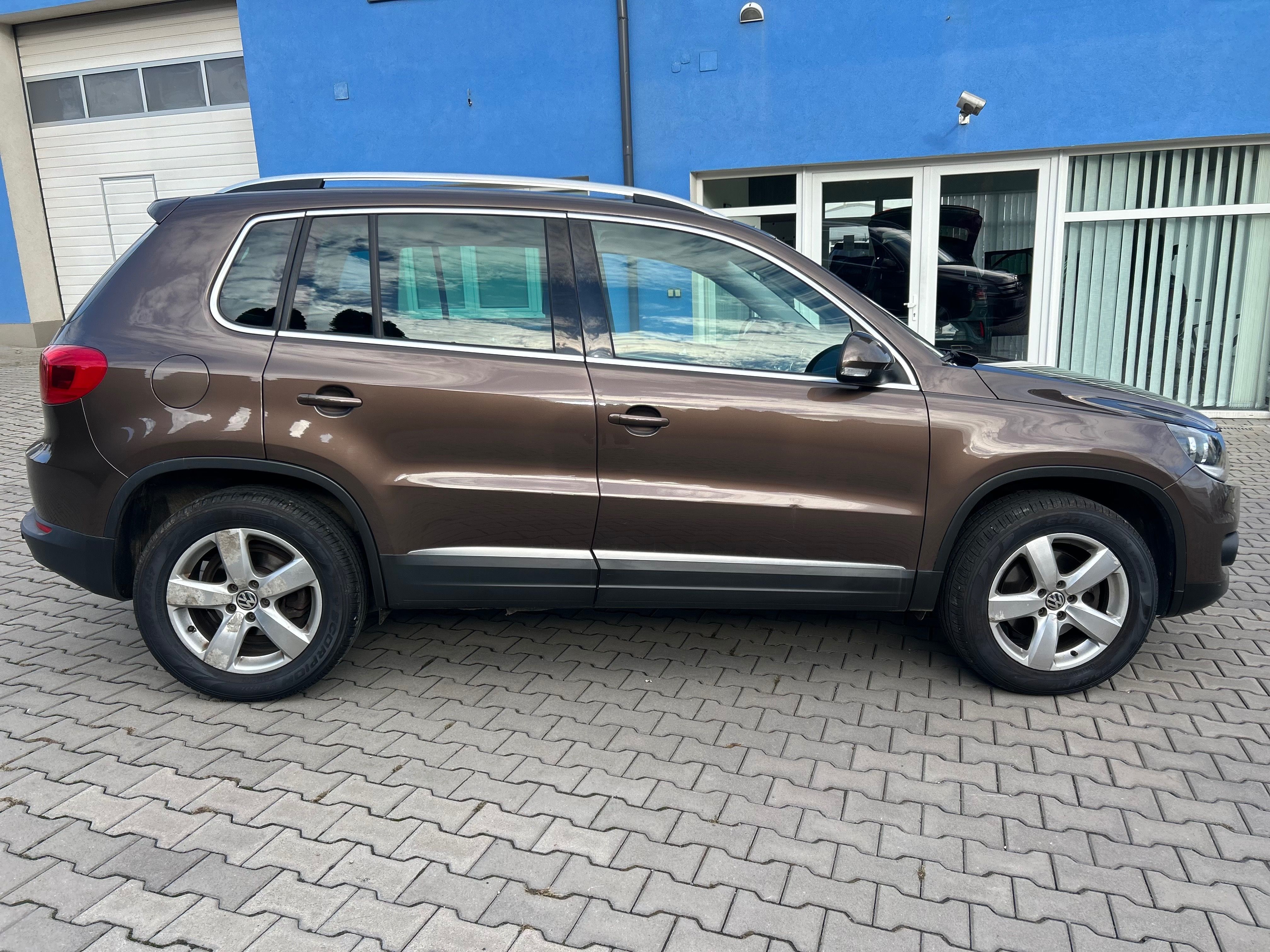 Volkswagen Tiguan, 2.0 TDi Sport - fotka 4