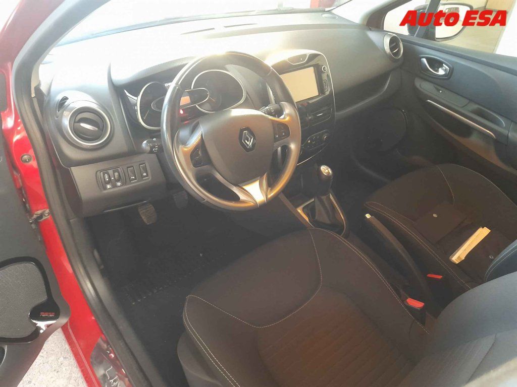 Renault Clio, 1.5dCi,2.maj,ČR,STK2/28 - fotka 3