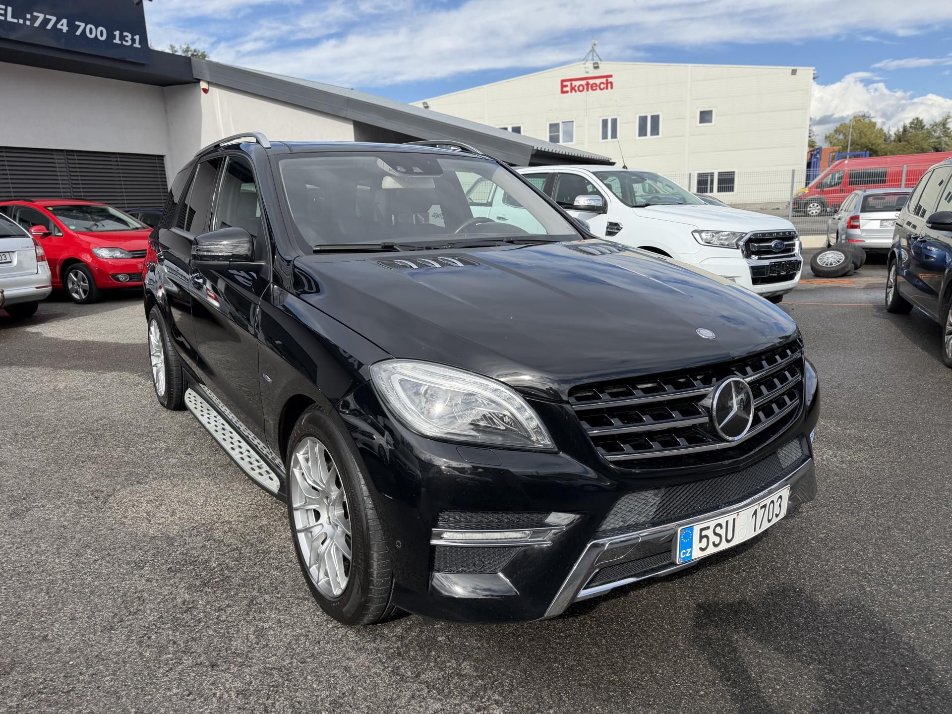 Mercedes-Benz Třídy M, ML 350 CDI, 4-matic, panorama - fotka 4