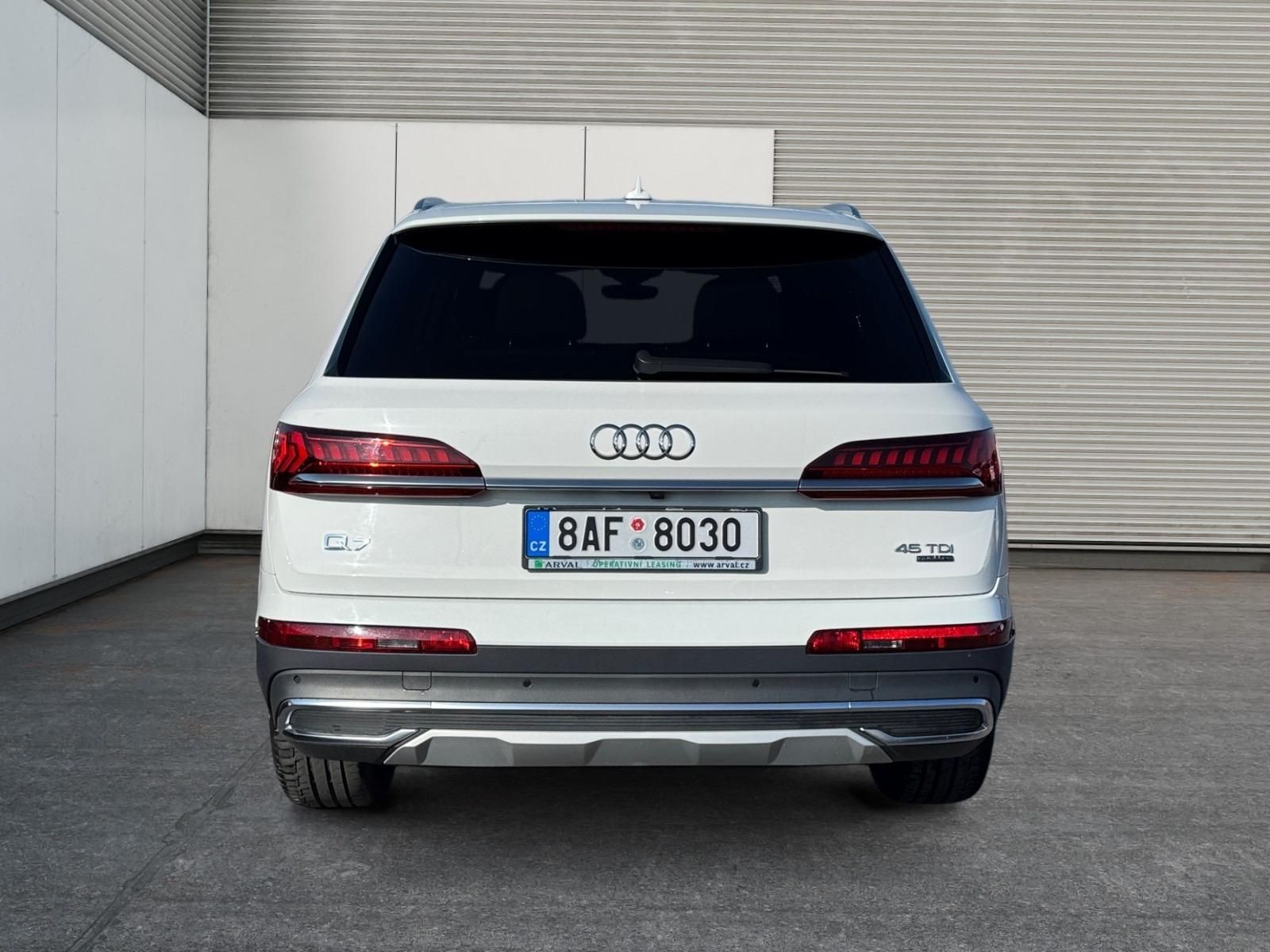 Audi Q7, 45TDI 170kW QUATTRO TAŽNÉ CZ - fotka 5