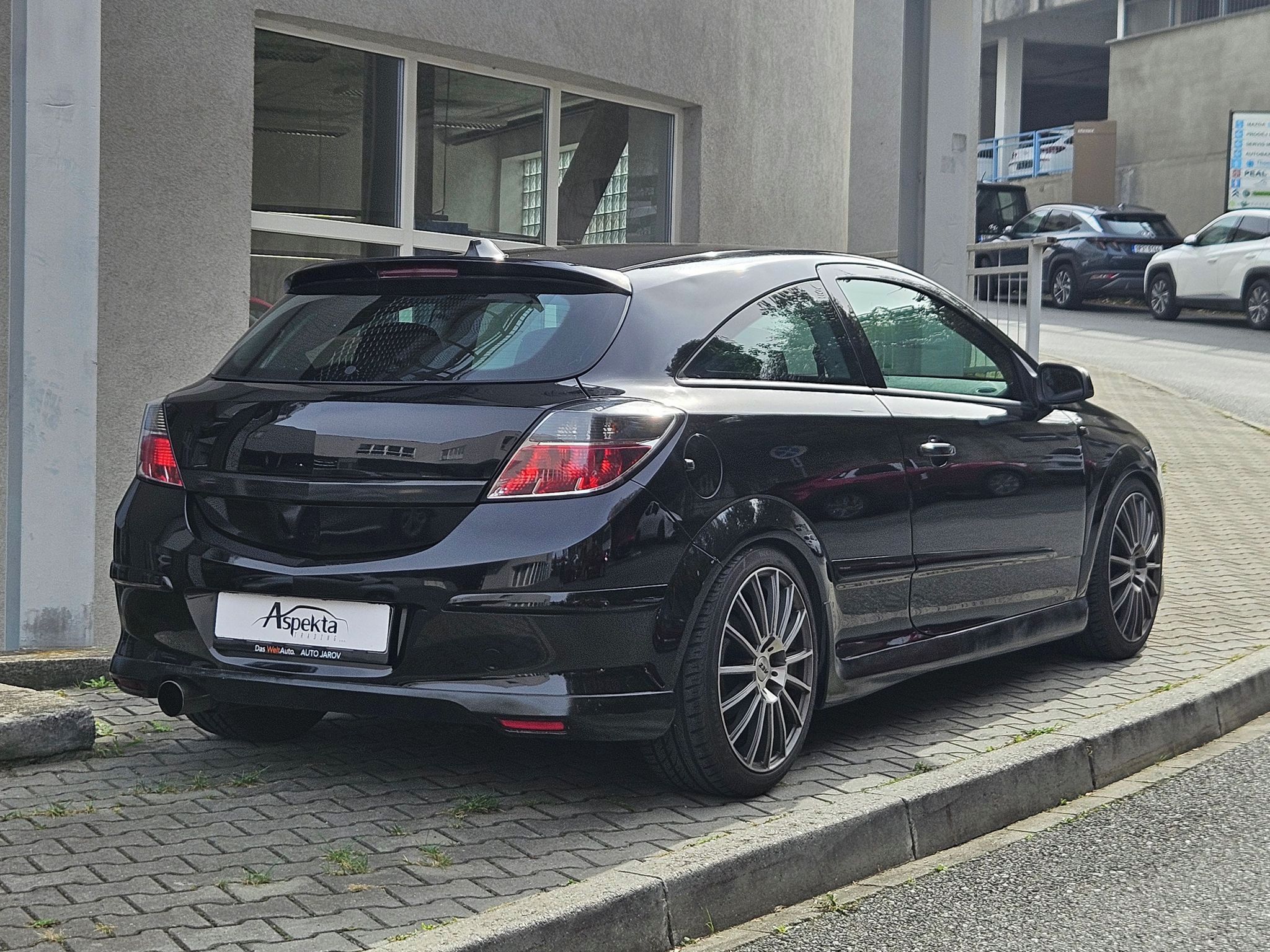 Opel Astra, 1,8 ECOTEC 103kW, 2.majitel - fotka 5