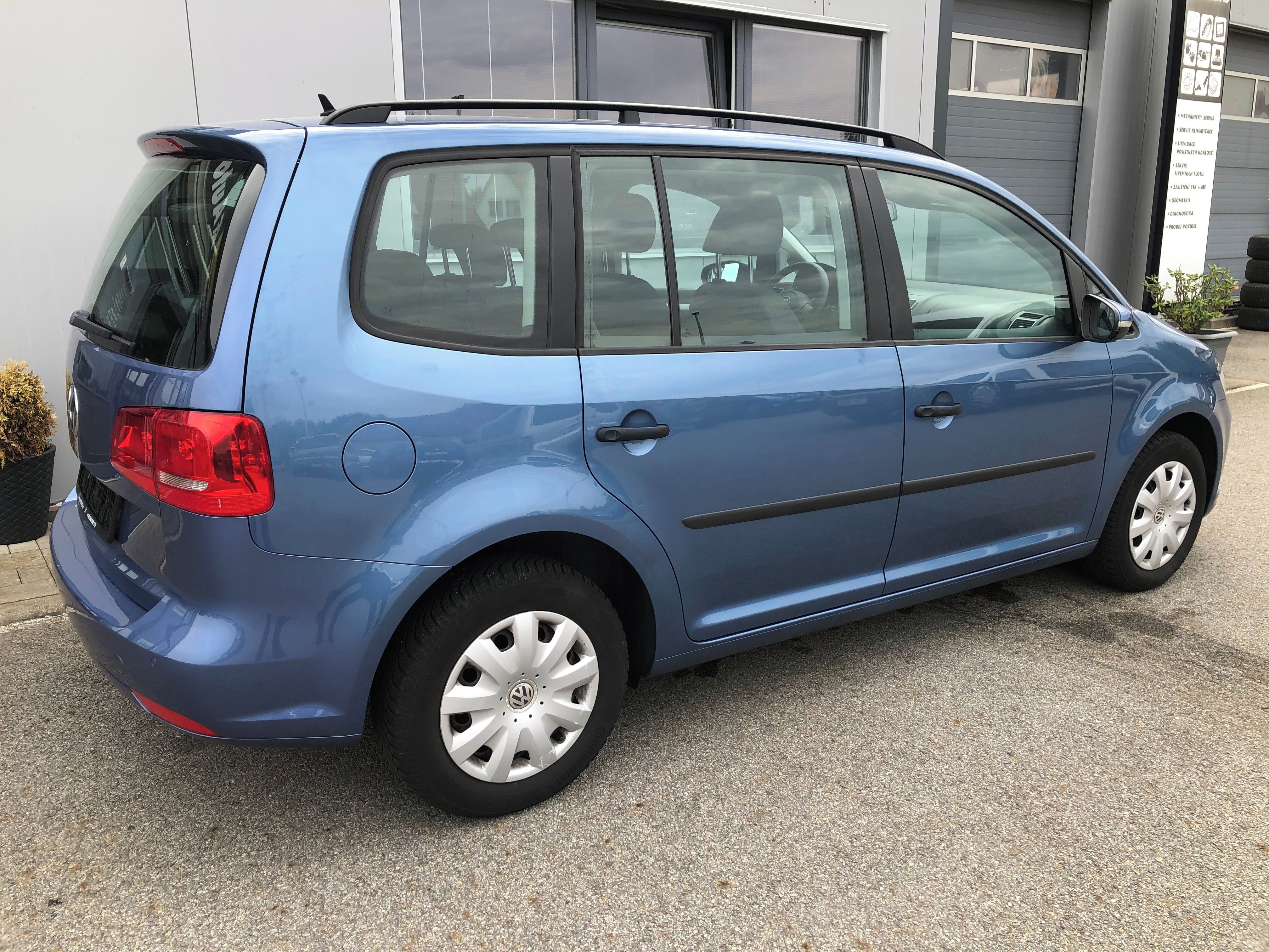 Volkswagen Touran, 1,2 TSI 7míst - fotka 5