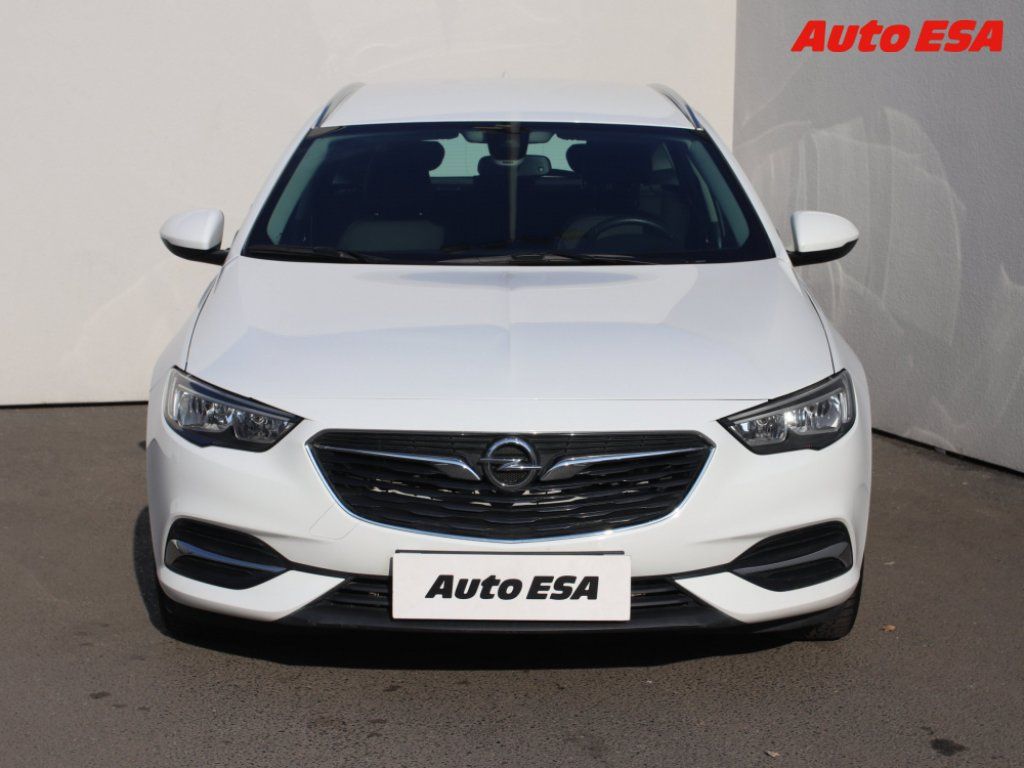 Opel Insignia, 2.0 - fotka 2