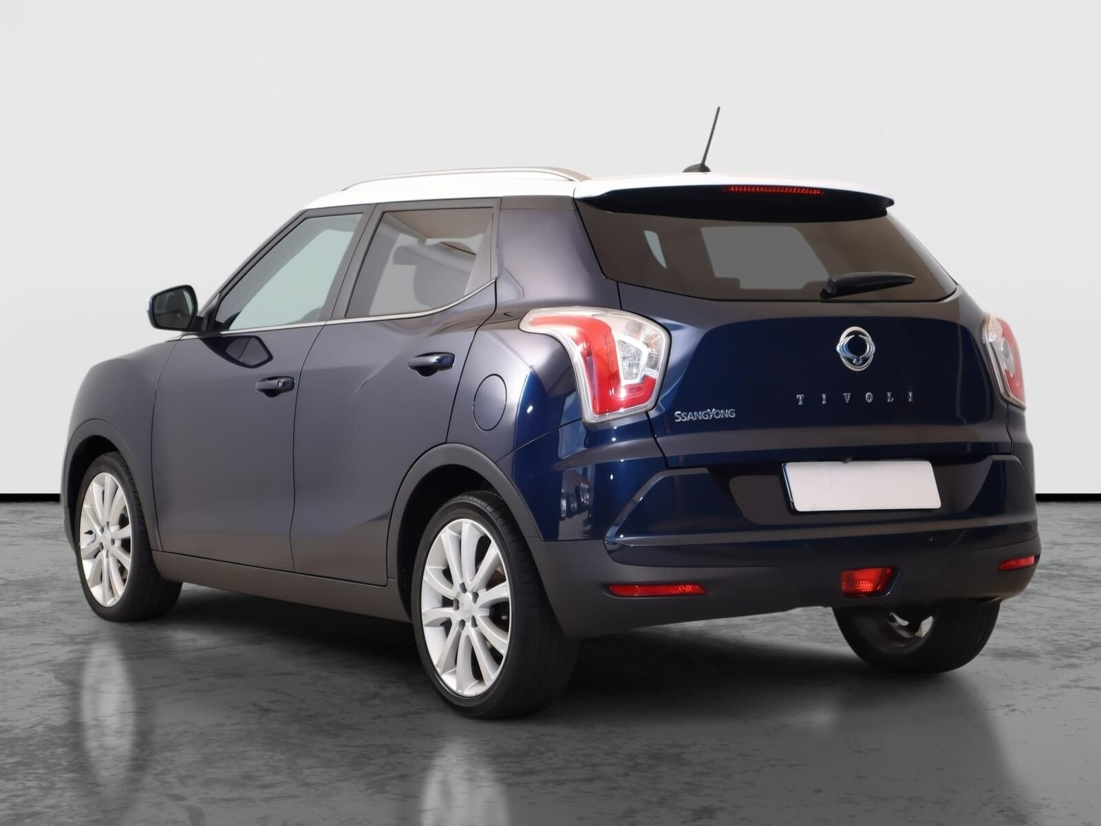 SsangYong Tivoli, 1.6 e-XGi, Automat, Serv.kniha - fotka 4