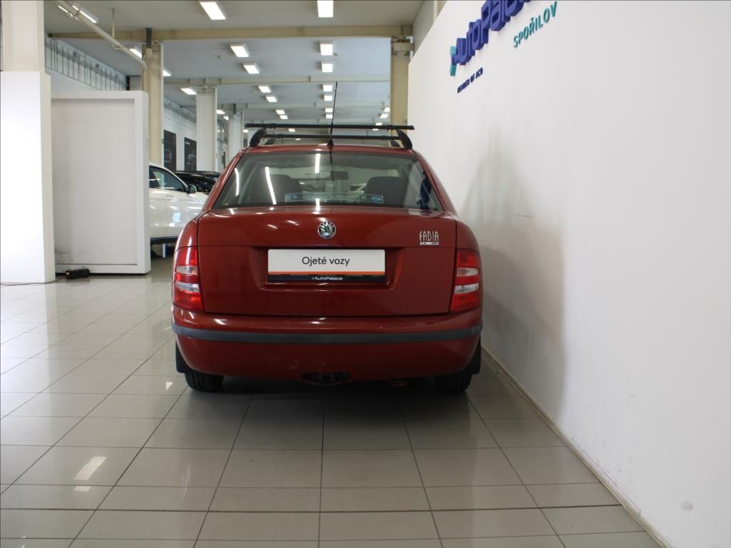 Škoda Fabia, 1,4 i SDN Classic 50kW MT ČR - fotka 3