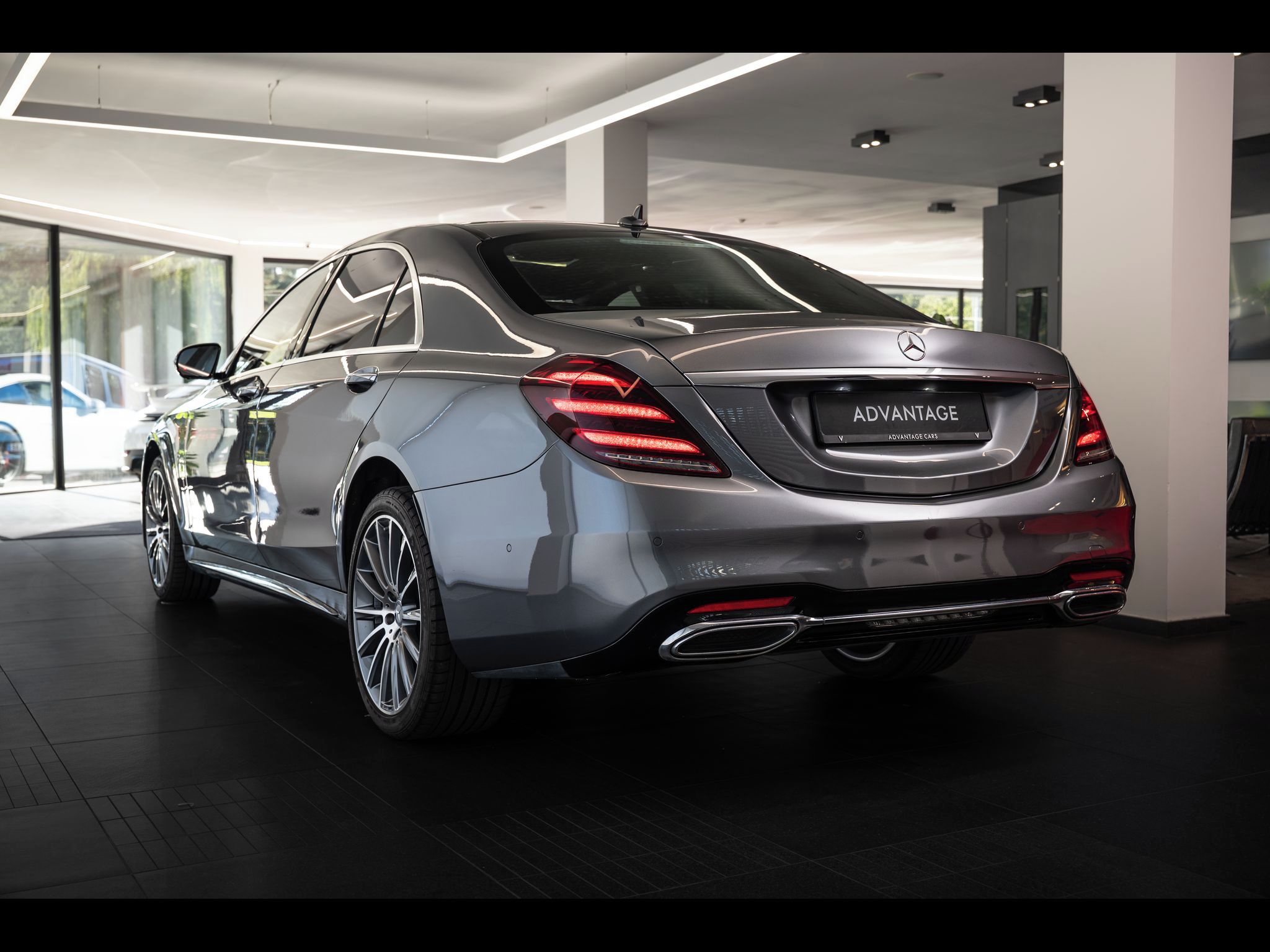 Mercedes-Benz Třídy S, d 4MATIC Long Burmester/360/Pa - fotka 4