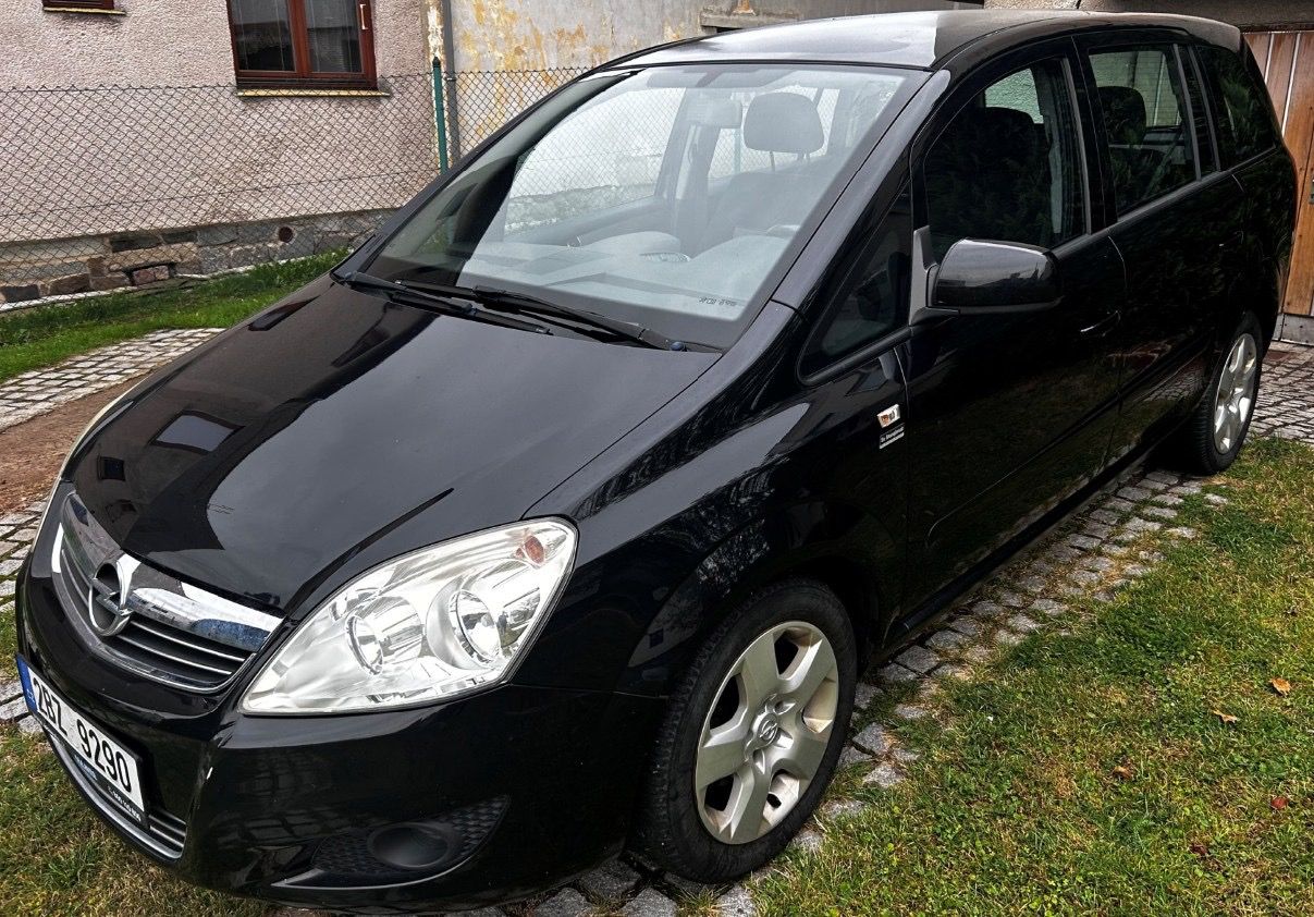 Opel Zafira, Opel Zafira, 7míst, tažné