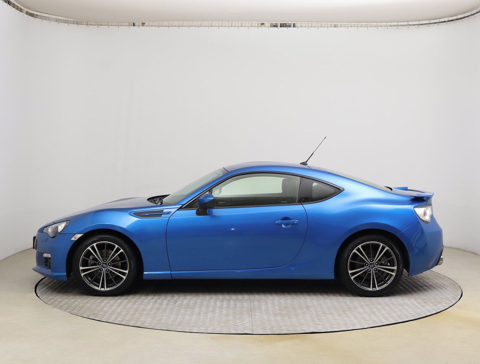 Subaru BRZ, 2.0, Serv.kniha - fotka 3
