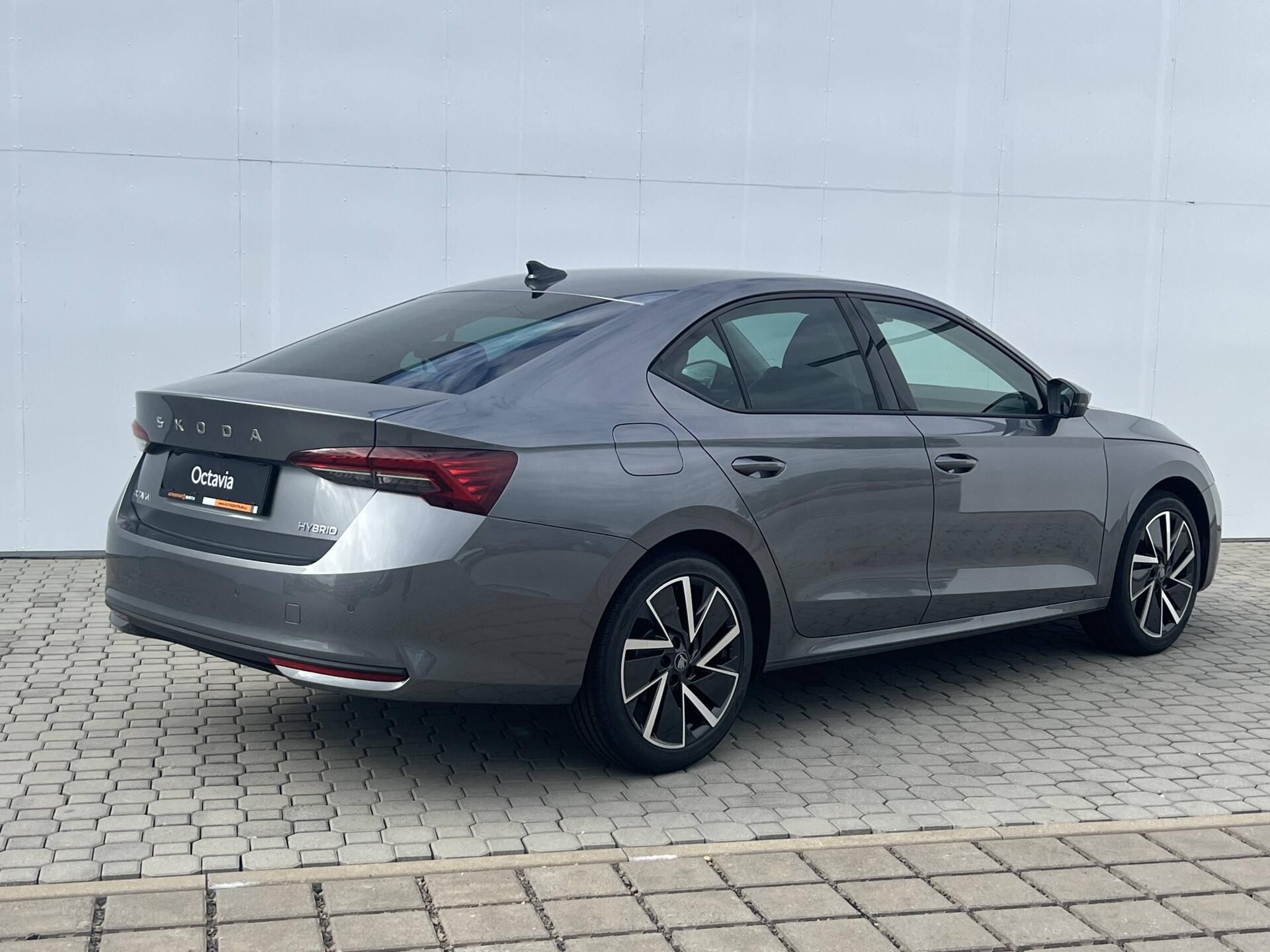 Škoda Octavia, Dynamic 7DSG 1,5TSI - fotka 5