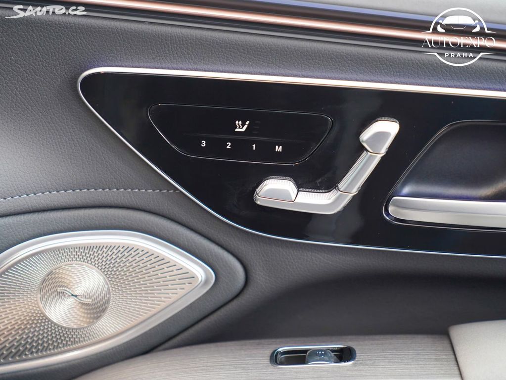 2025 Mercedes Benz Eqs