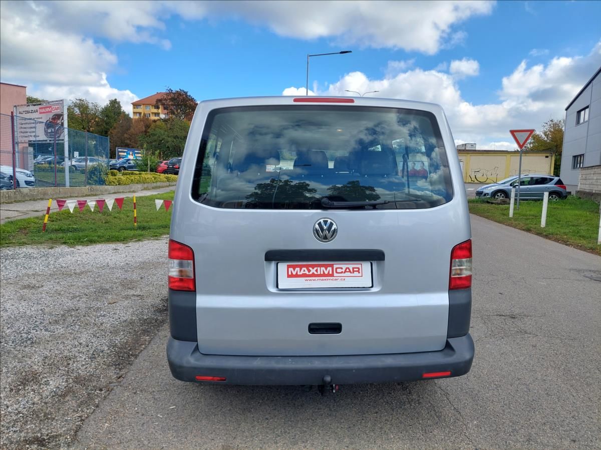 Volkswagen Transporter, 2,0 TDi 103kW Caravelle 9 míst - fotka 6