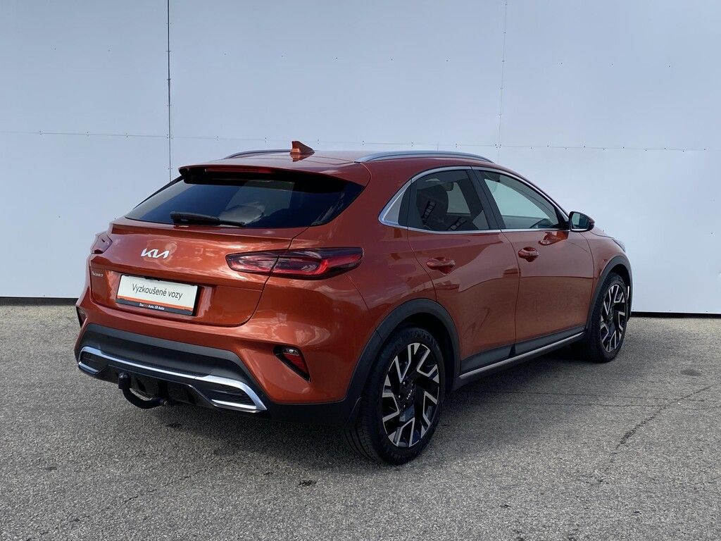 Kia XCee´d, 1,5 T-GDi 118 kW DCT Exclusive - fotka 2