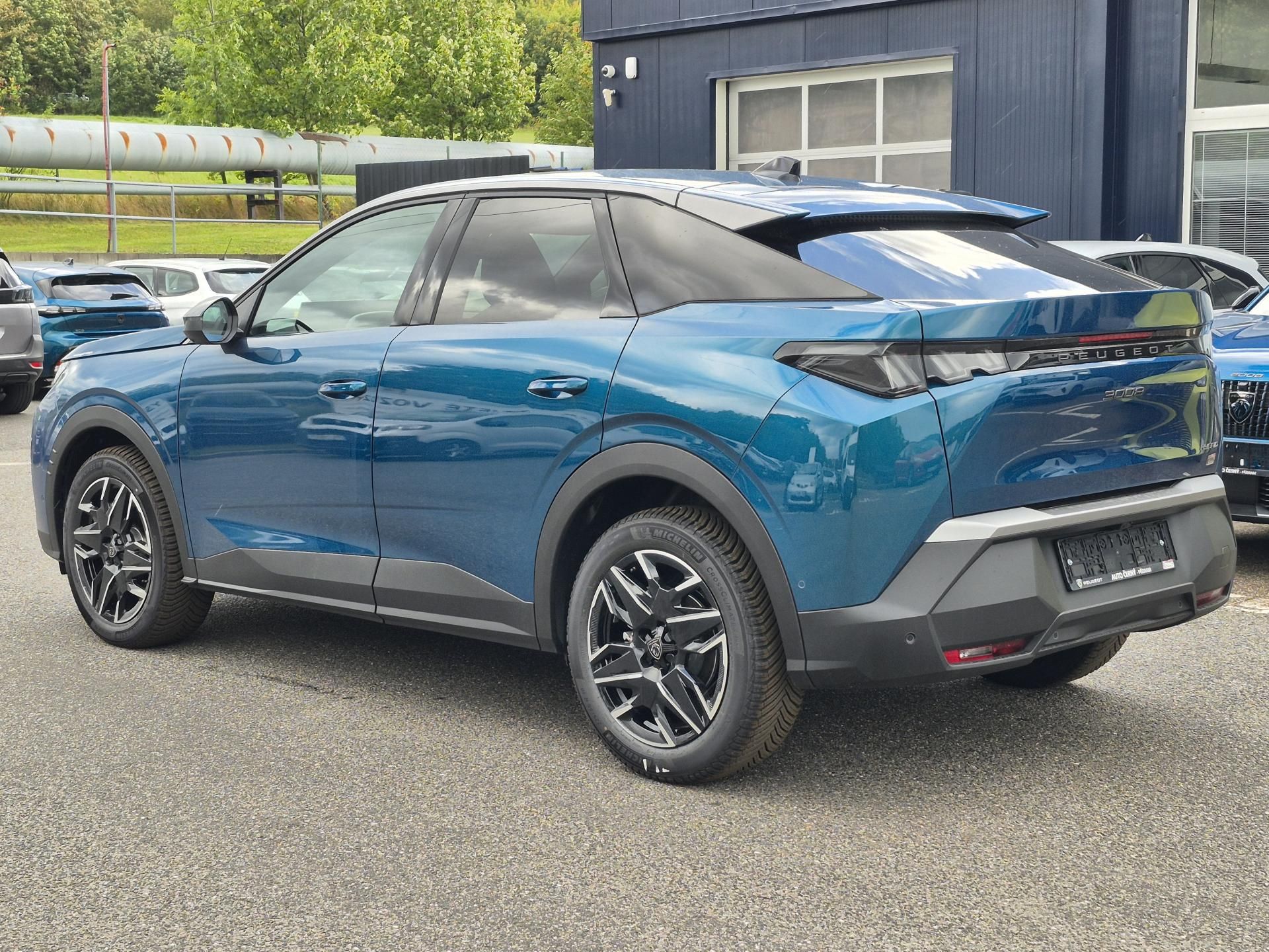 Peugeot 3008, BUSINESS Hybrid 145 e-DCS6 - fotka 3