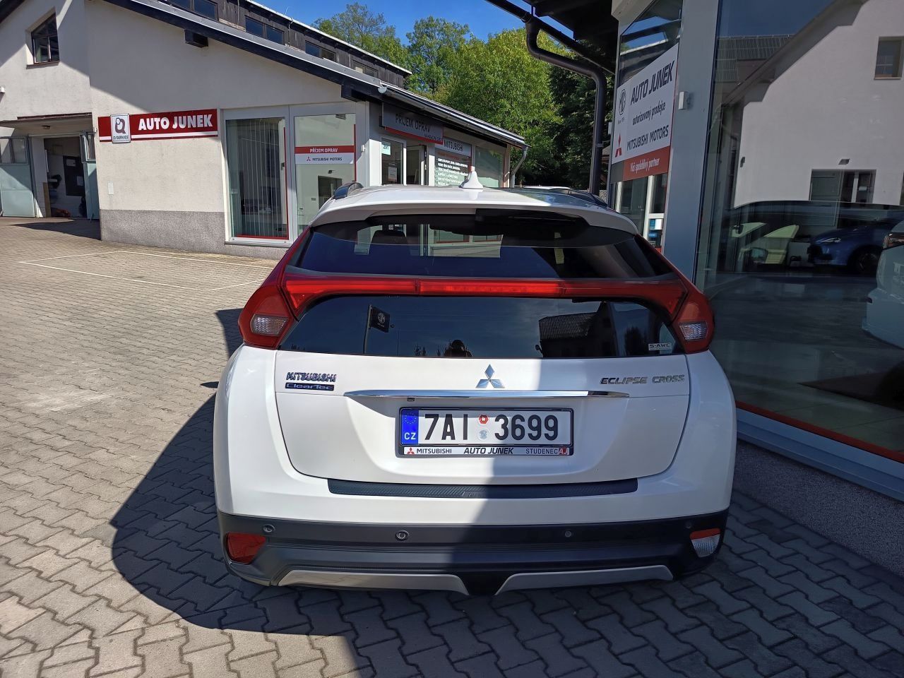 Mitsubishi Eclipse Cross, Eclipse cross 1.5 CVT 4WD - fotka 4