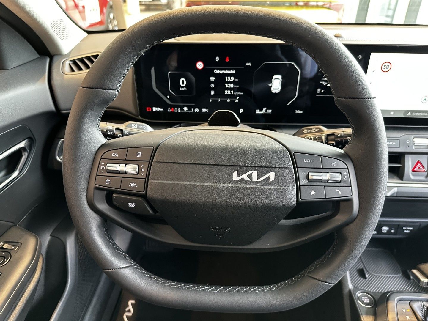 Kia K4, 1.6T-GDi 110kW TOP 110 KW (202 - fotka 6