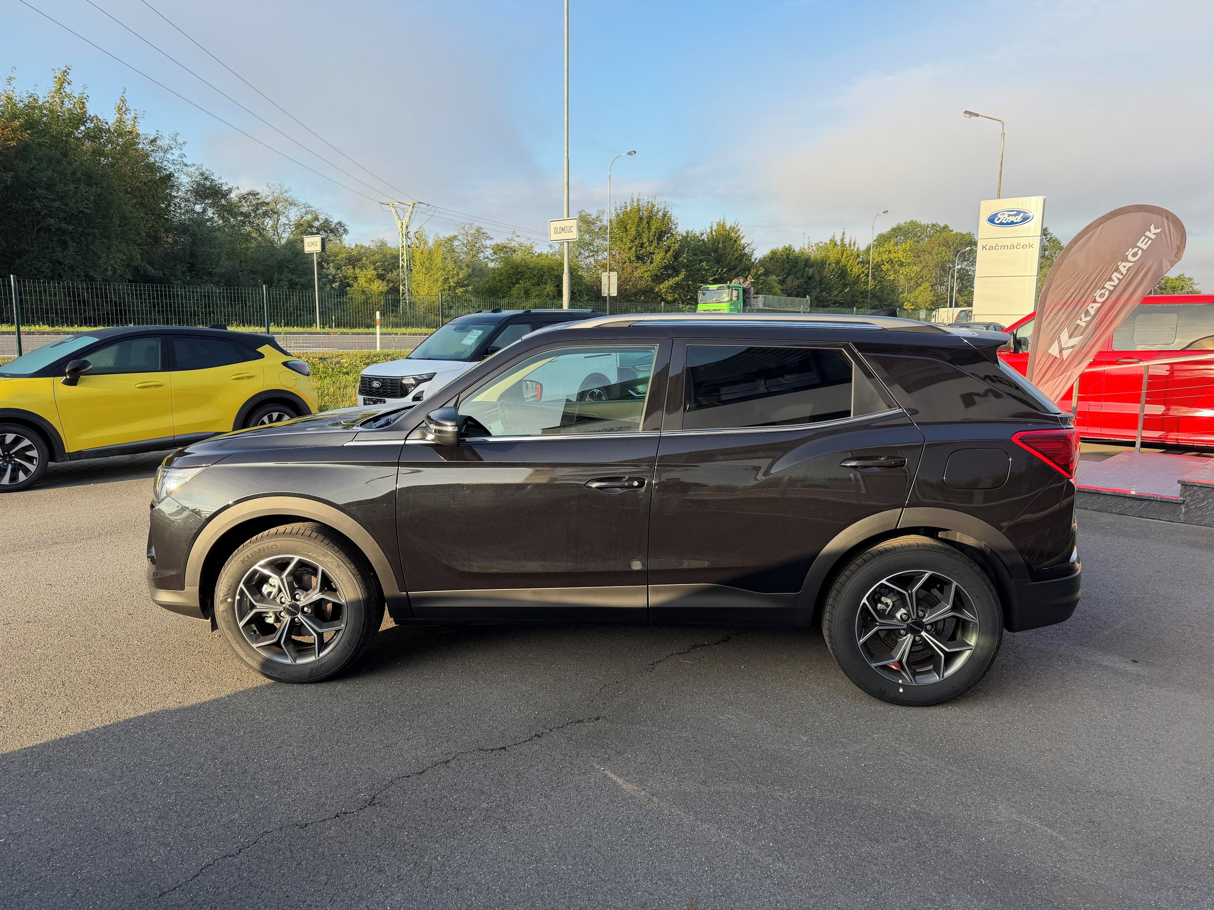 KGM Korando - fotka 6