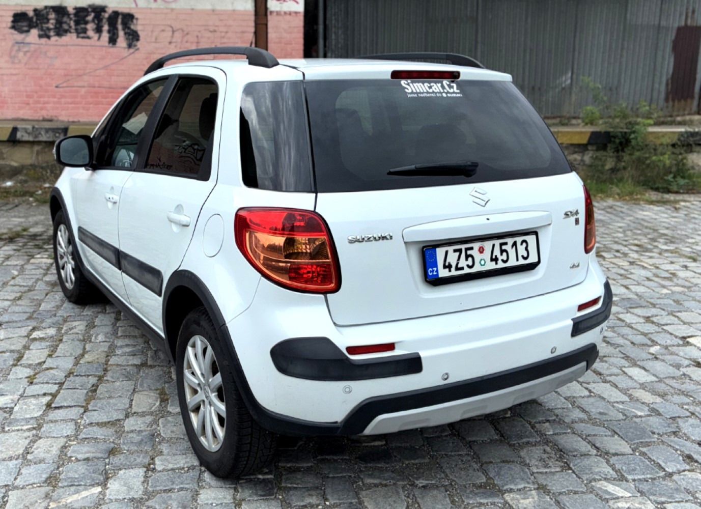Suzuki SX4, 4WD 1. majitel 97 000 km - fotka 4